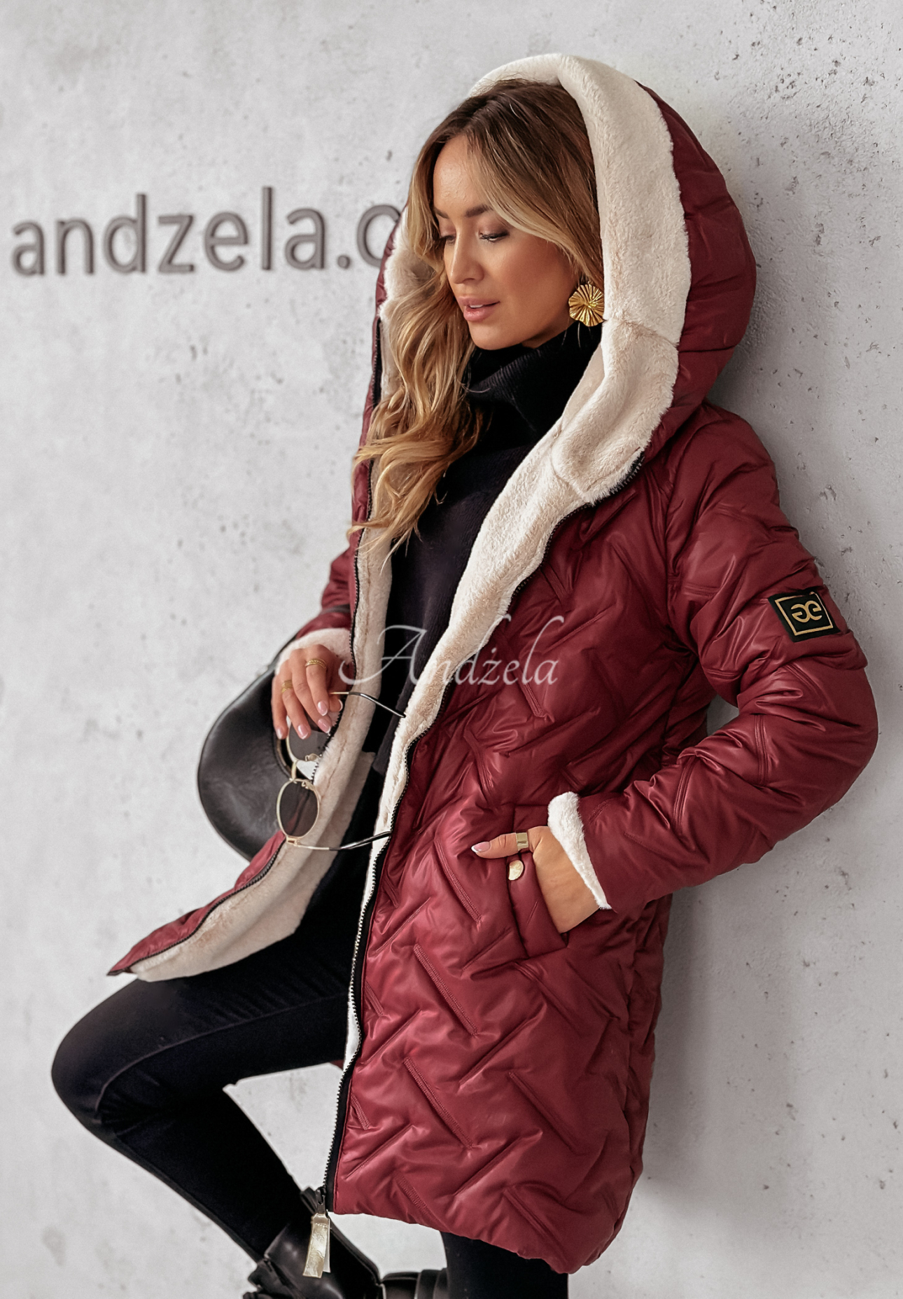 Lange Steppjacke mit Fellimitat Autumn Months Burgunderrot