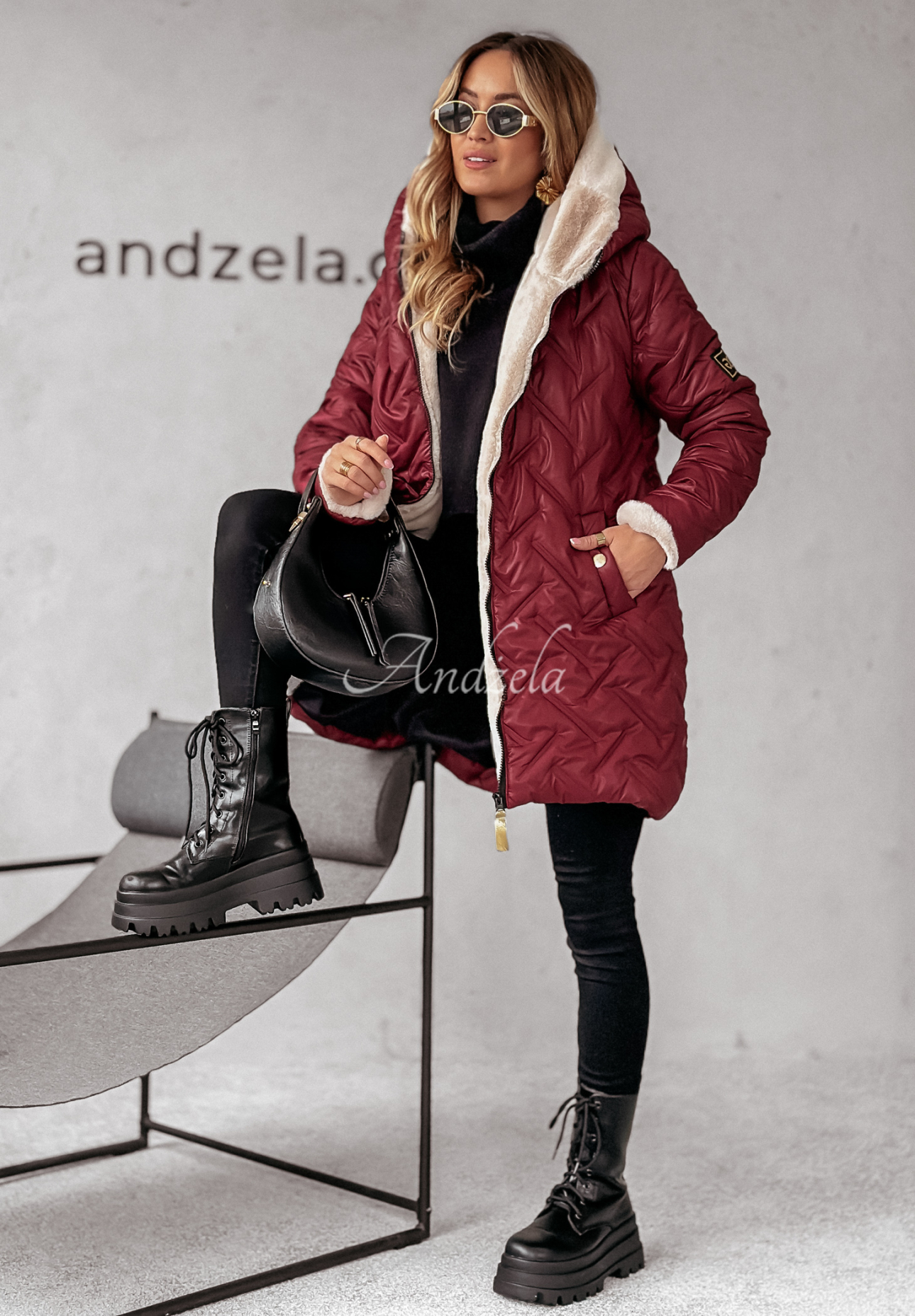 Lange Steppjacke mit Fellimitat Autumn Months Burgunderrot