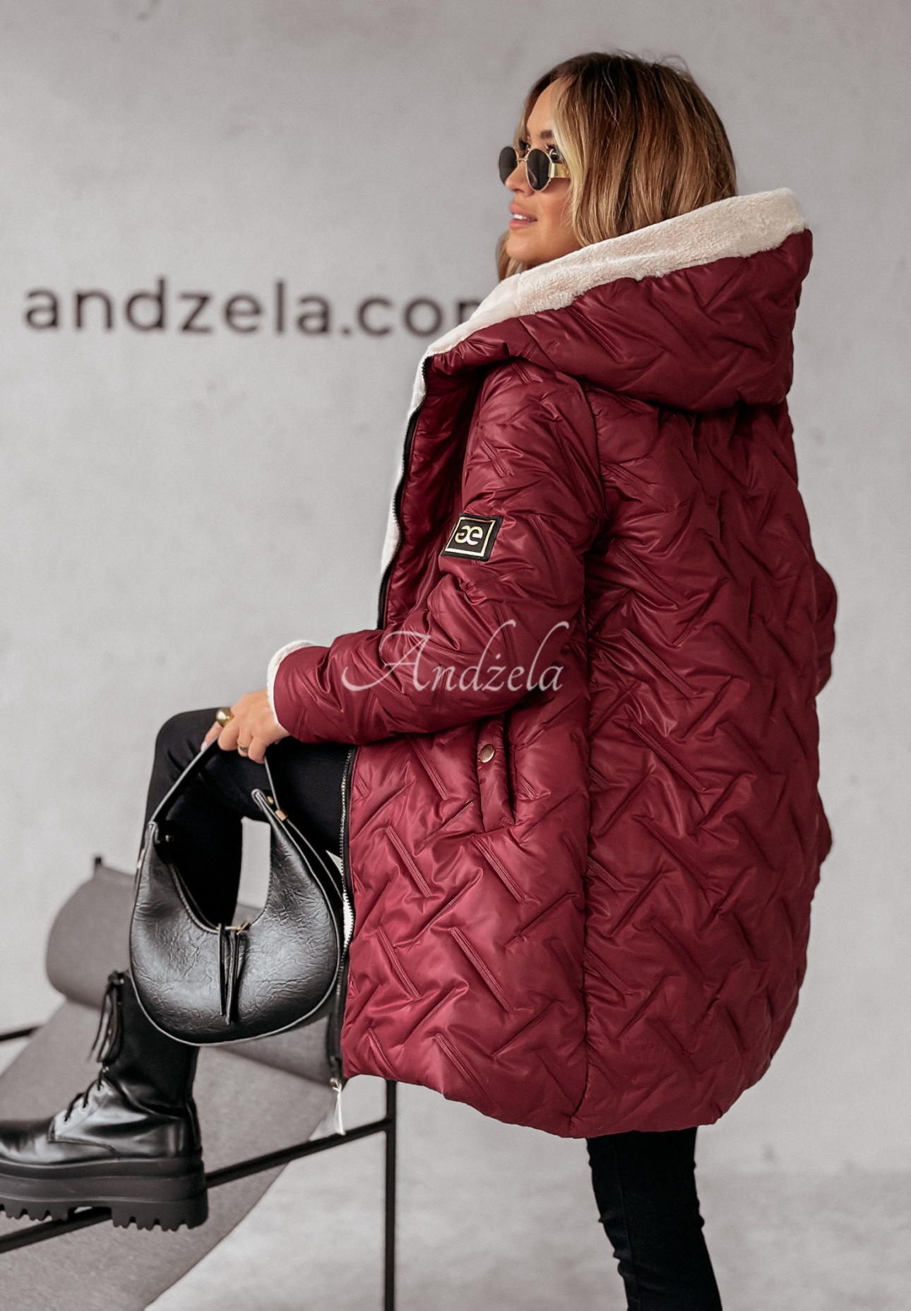 Lange Steppjacke mit Fellimitat Autumn Months Burgunderrot