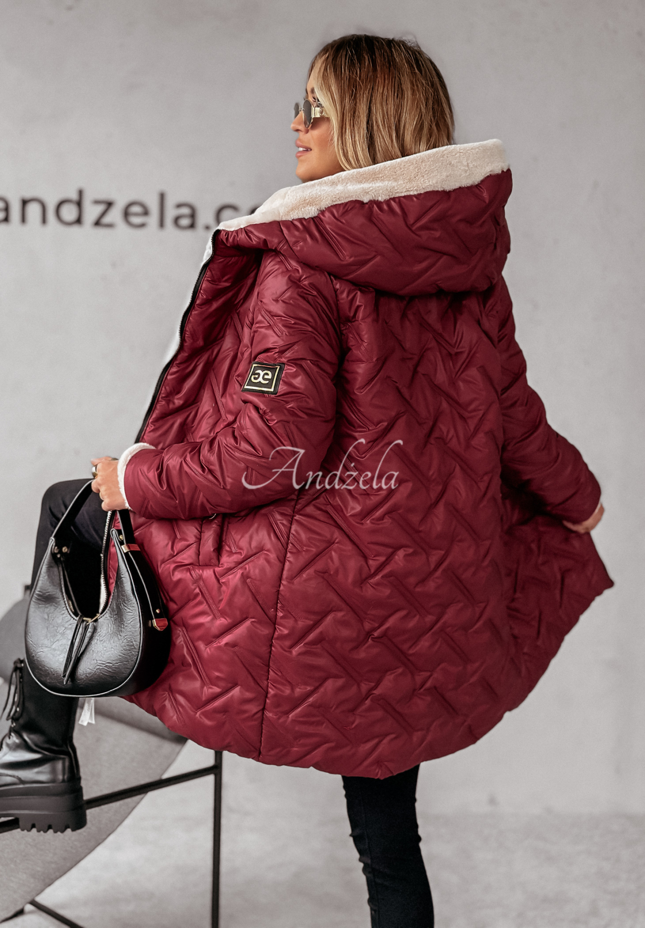 Lange Steppjacke mit Fellimitat Autumn Months Burgunderrot