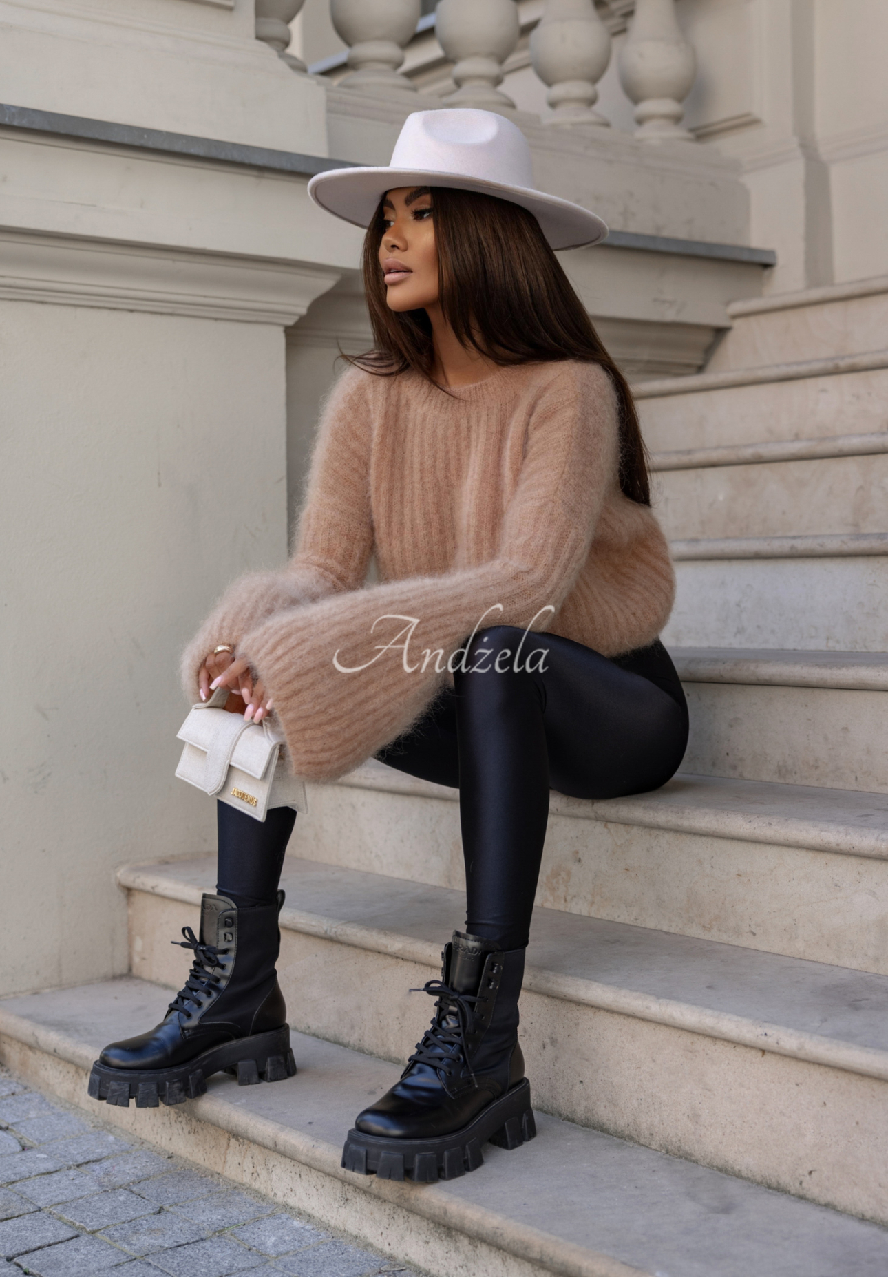 Mohair sweater with wide sleeves Cocomore Cloudly camel