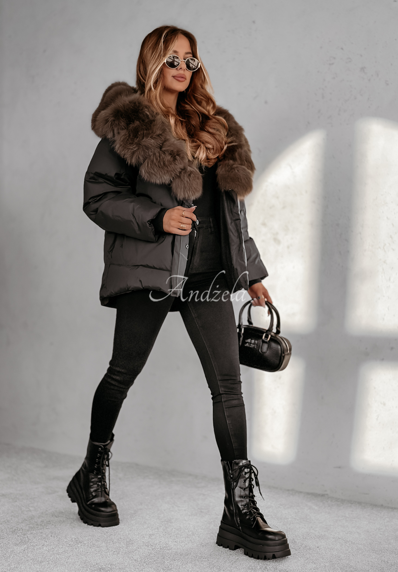 Kurze Jacke mit Fell Winterful Life Schwarz