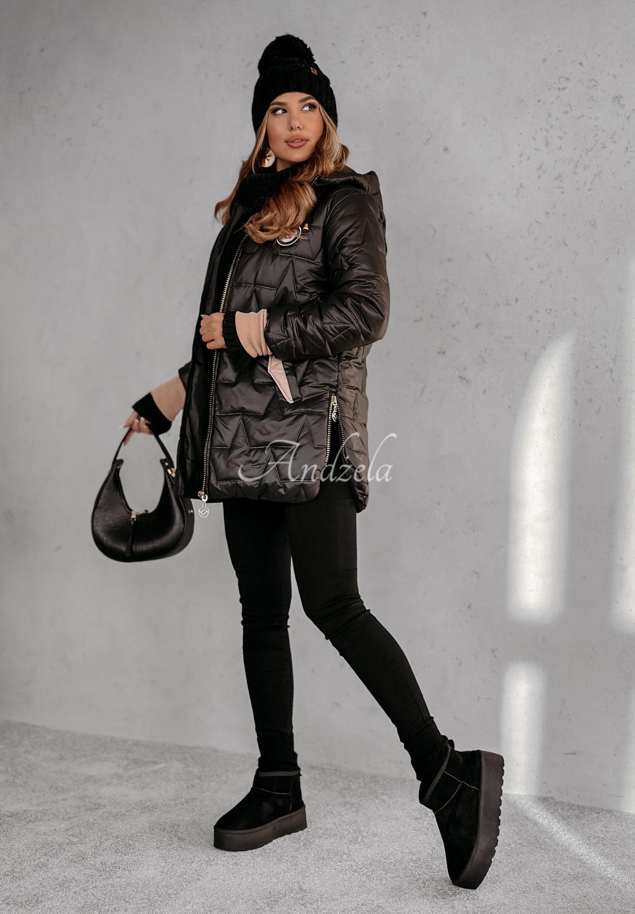 Steppjacke mit Kapuze To Be Lived Schwarz