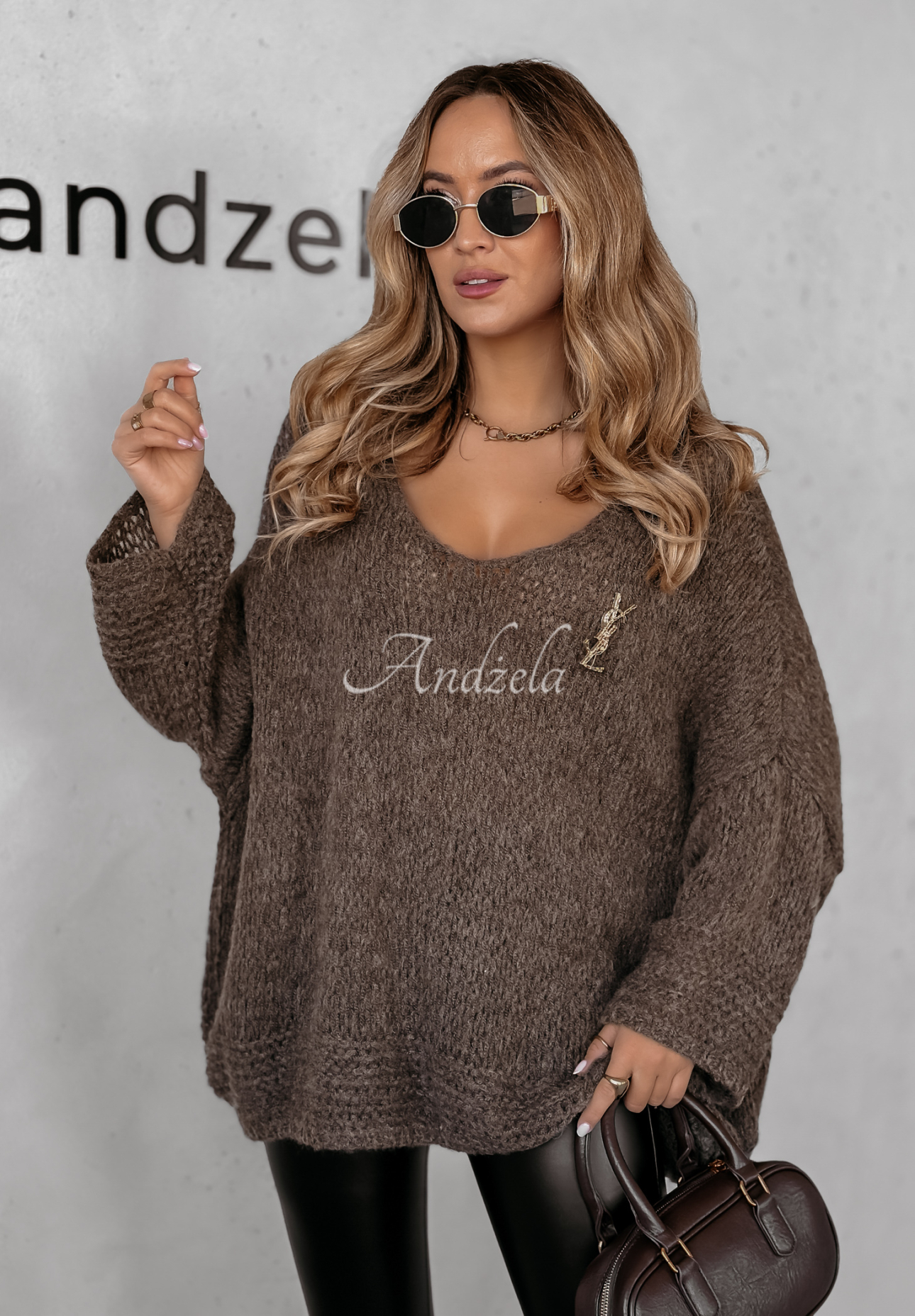 Oversize Pullover Gentle Cuddle Schokoladenbraun