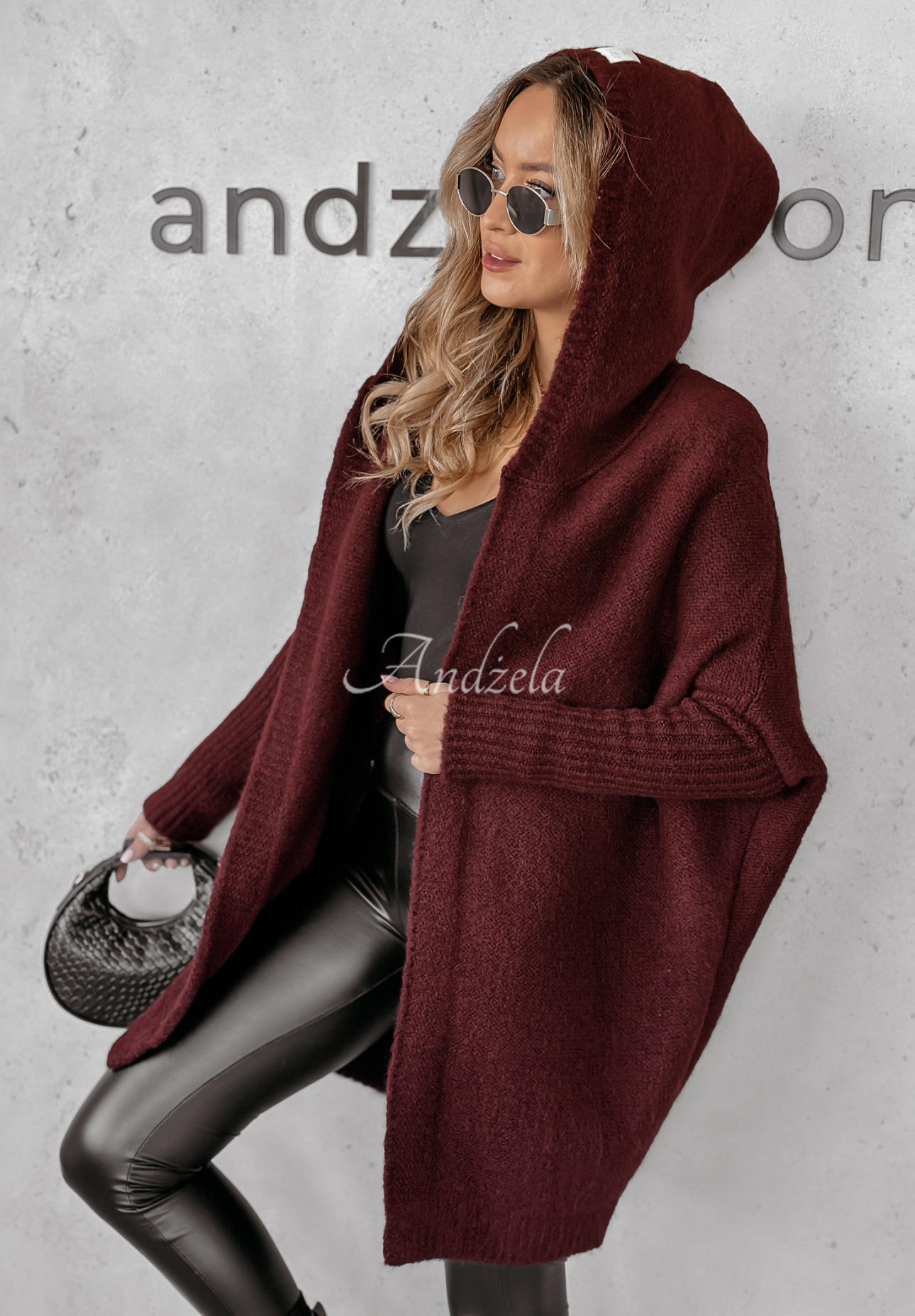 Lange Oversize-Strickjacke mit Kapuze Montevista Burgunderrot