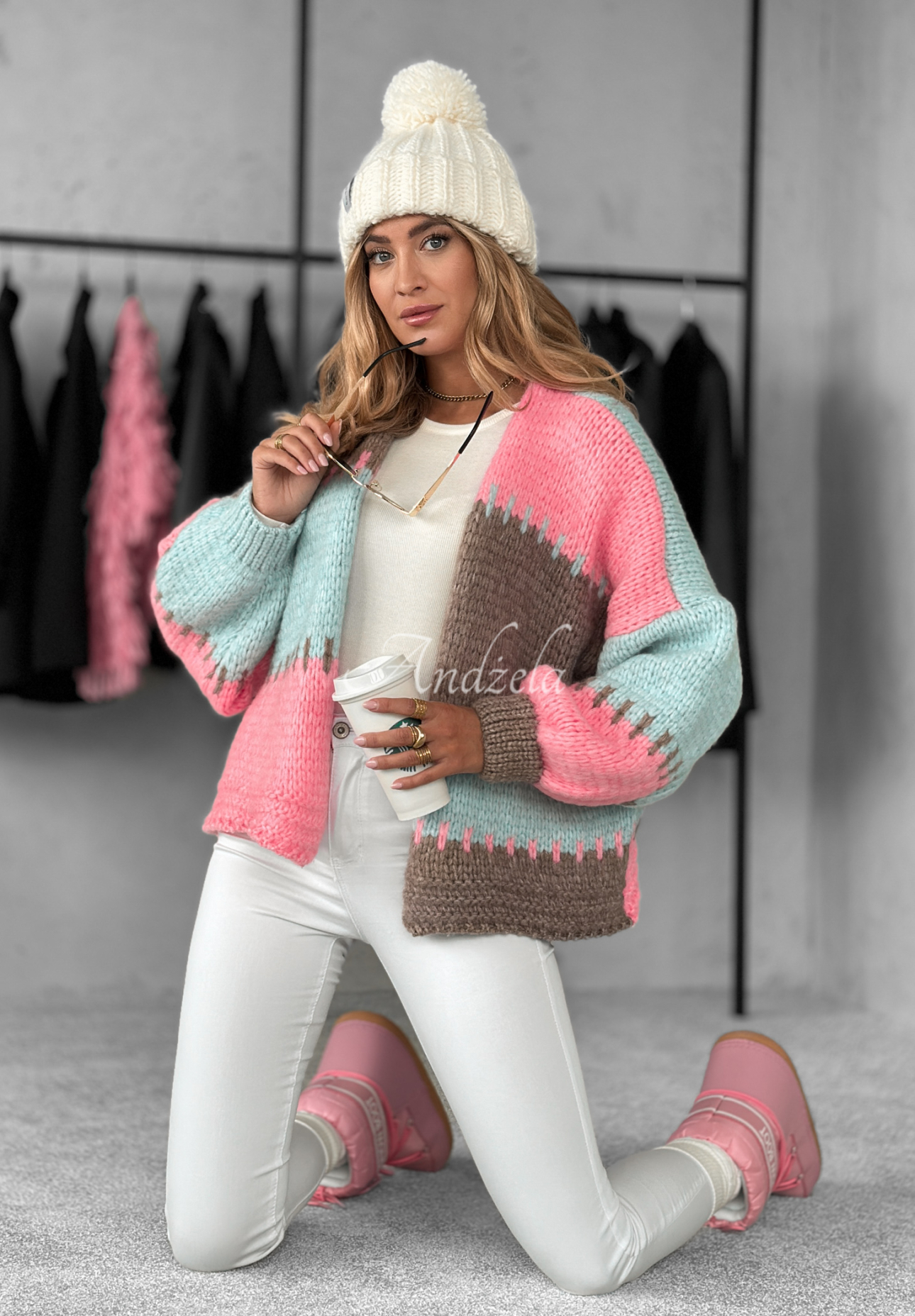 Kurzer Overisze Cardigan Seriously Pretty niebiesko-Rosa