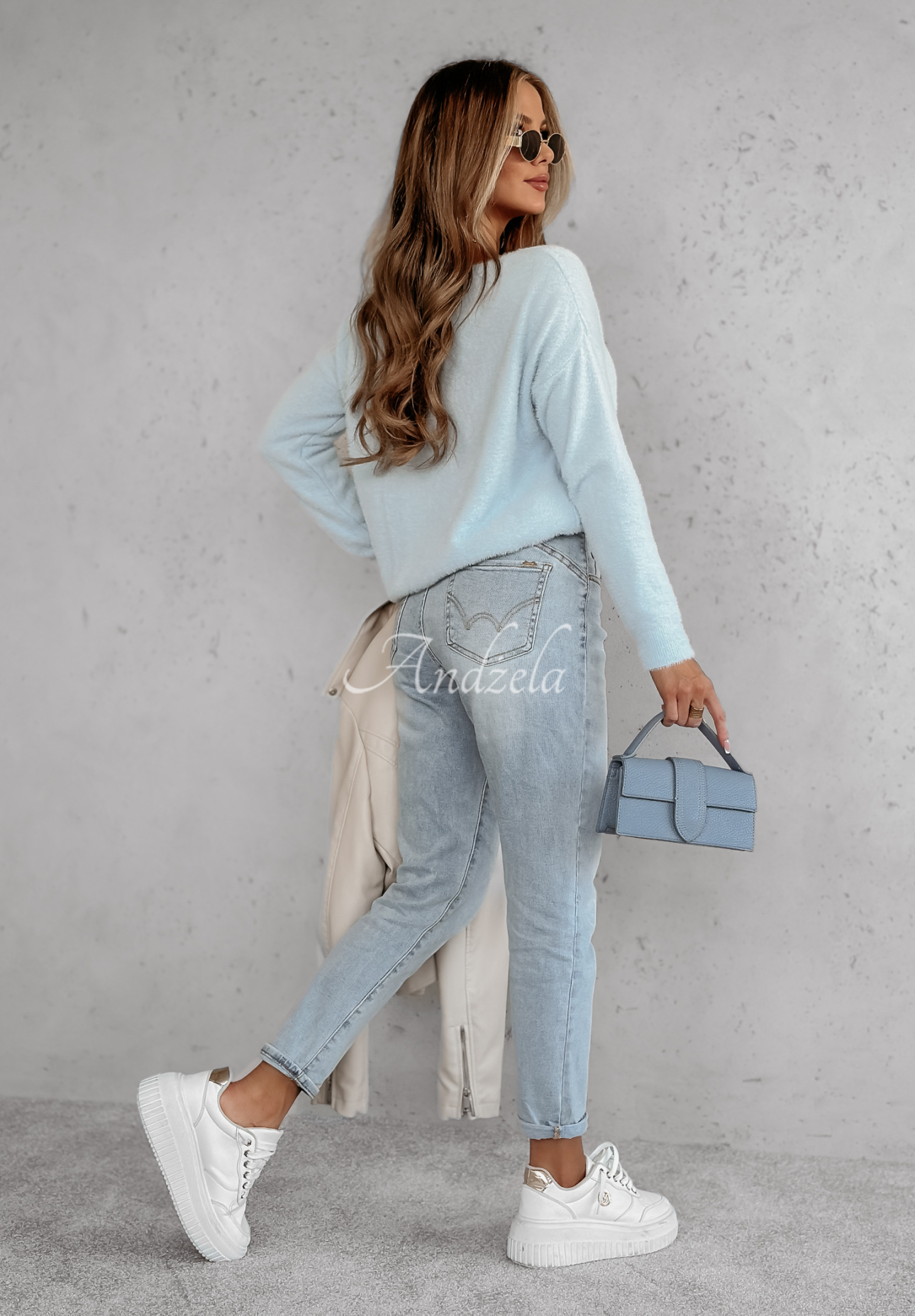 Oversize Pullover mit Teddybär Casual Teddy Himmelblau