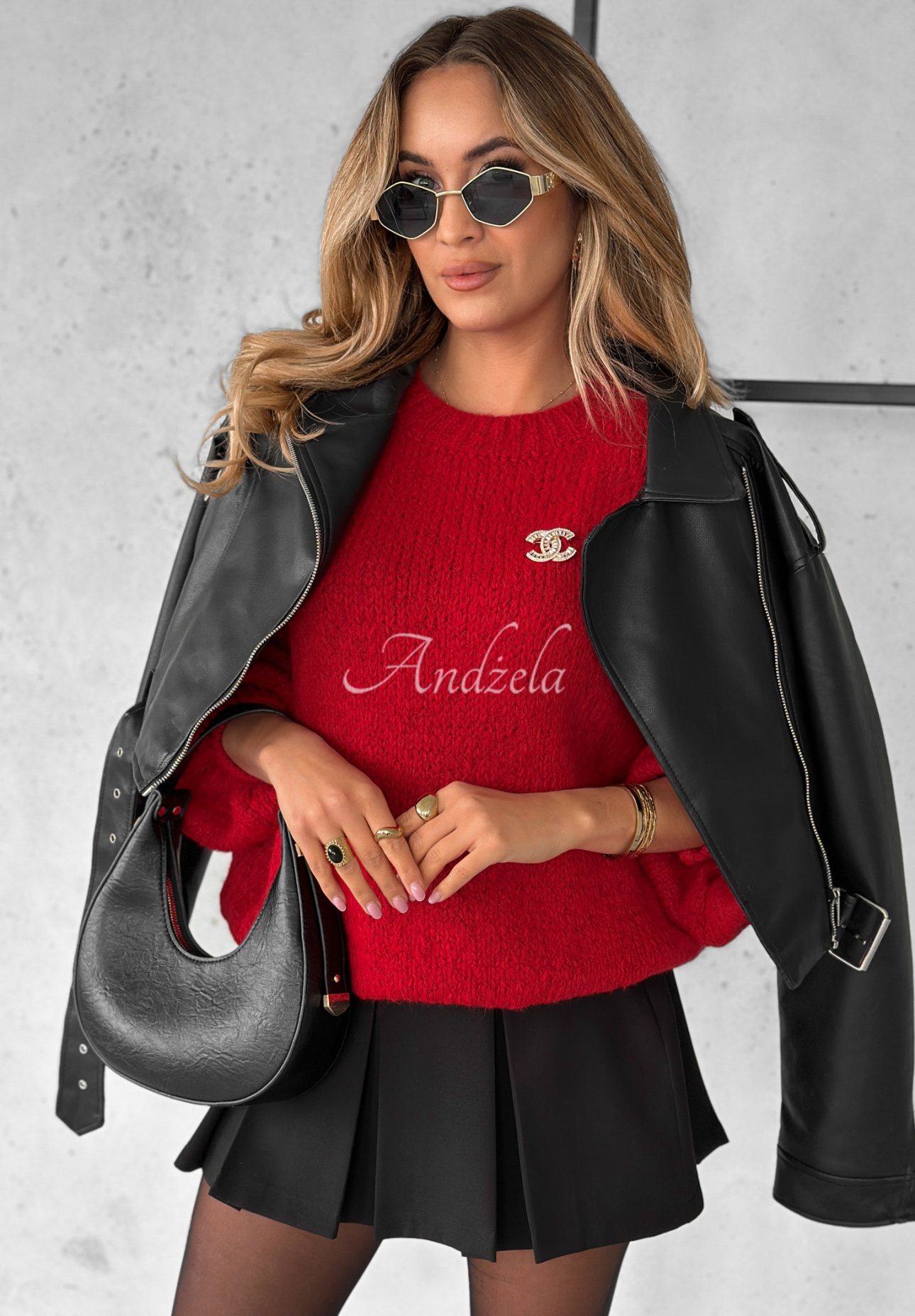 Oversize Pulli Amari Rot