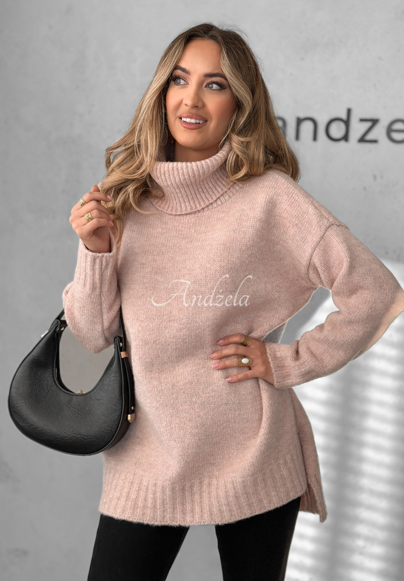 Oversize-Rollkragenpullover Benin Puderrosa