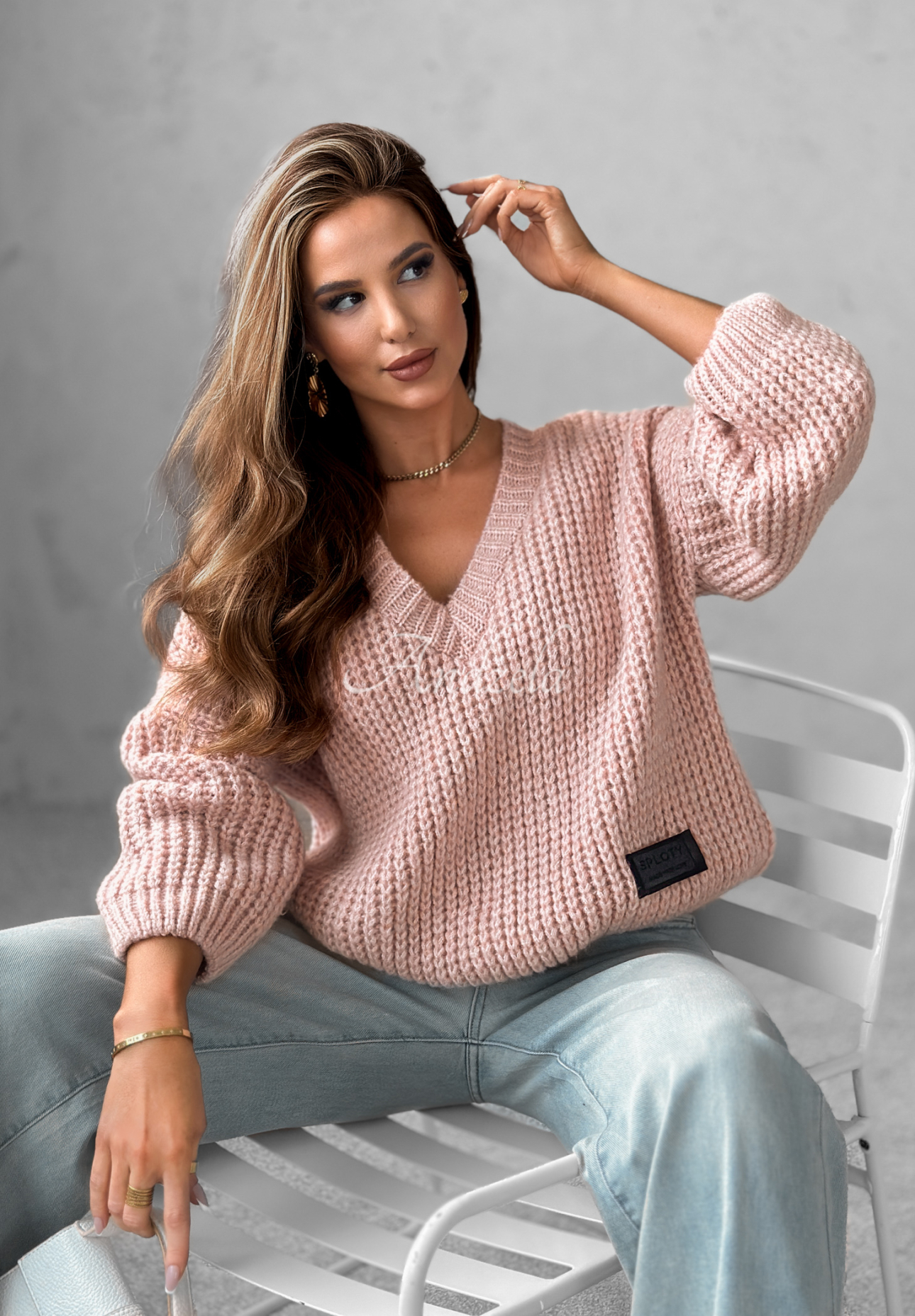 Übergroßer Pullover mit Ausschnitt Fluffy Excellence Puderrosa