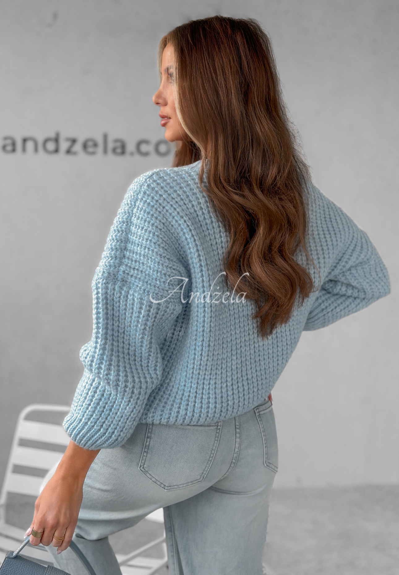 Übergroßer Pullover mit Ausschnitt Fluffy Excellence Himmelblau