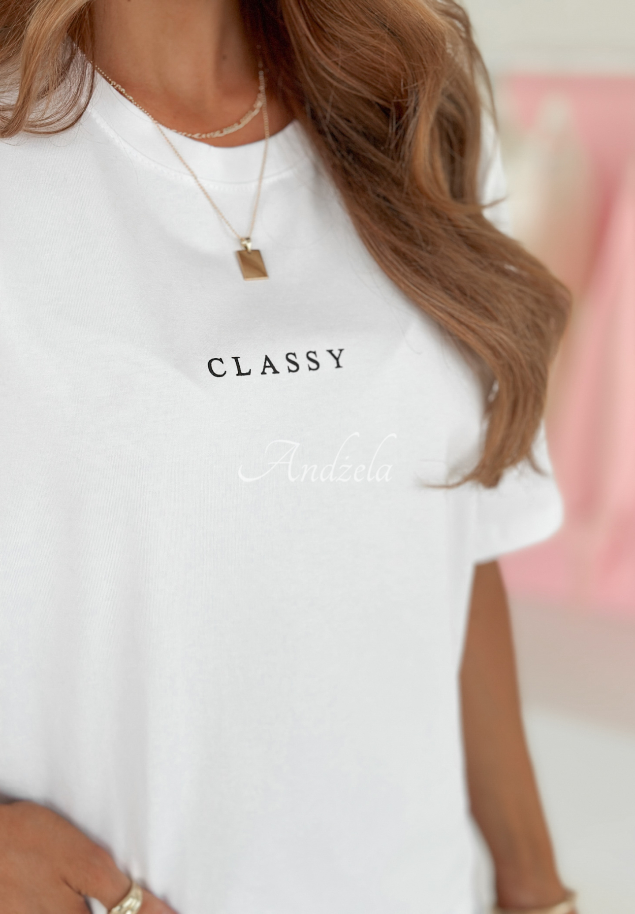 T-Shirt mit Aufschrift Classy Weiß