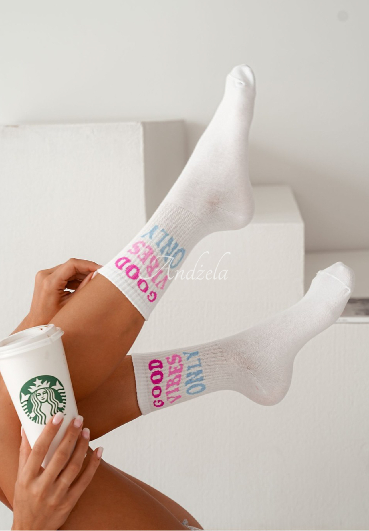 Good Vibes Only long socks white