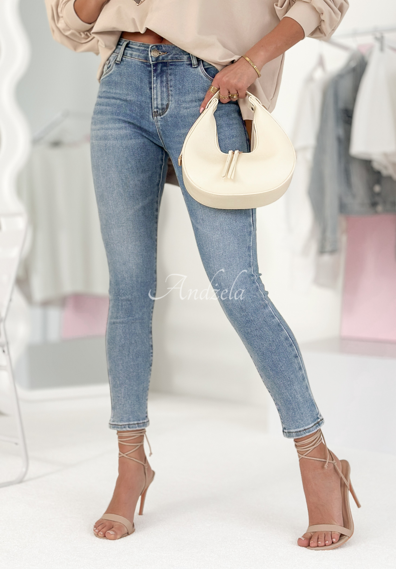 Röhrenjeans At Least You Blau