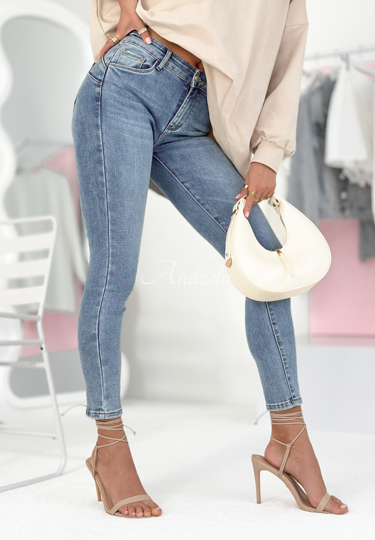 Röhrenjeans At Least You Blau