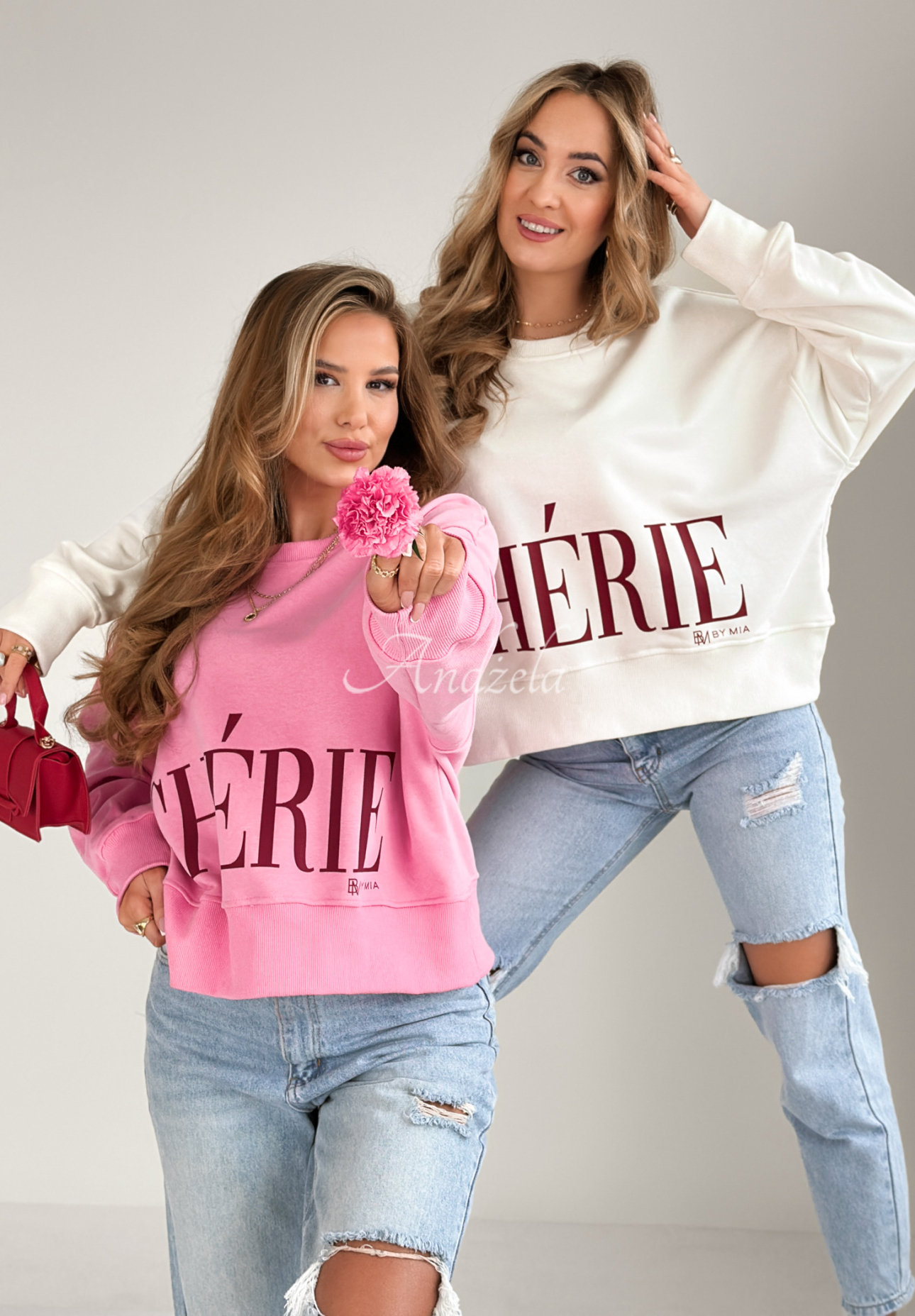 Oversize Sweatshirt mit Print Cherie Ecru