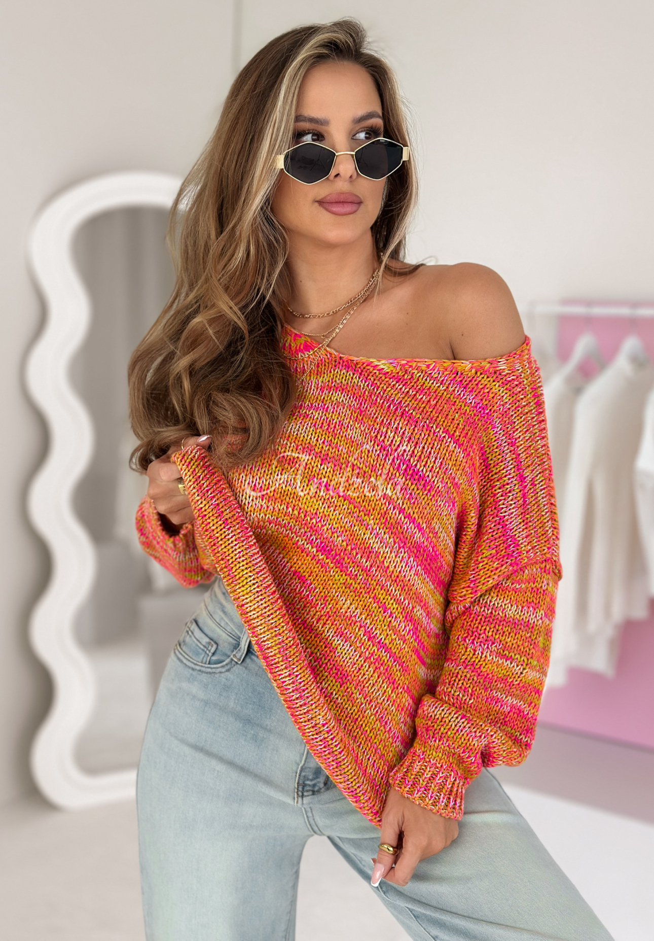 Sweater with heart neckline Miss orange