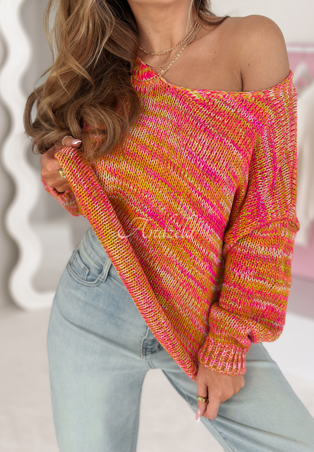 Sweater with heart neckline Miss orange