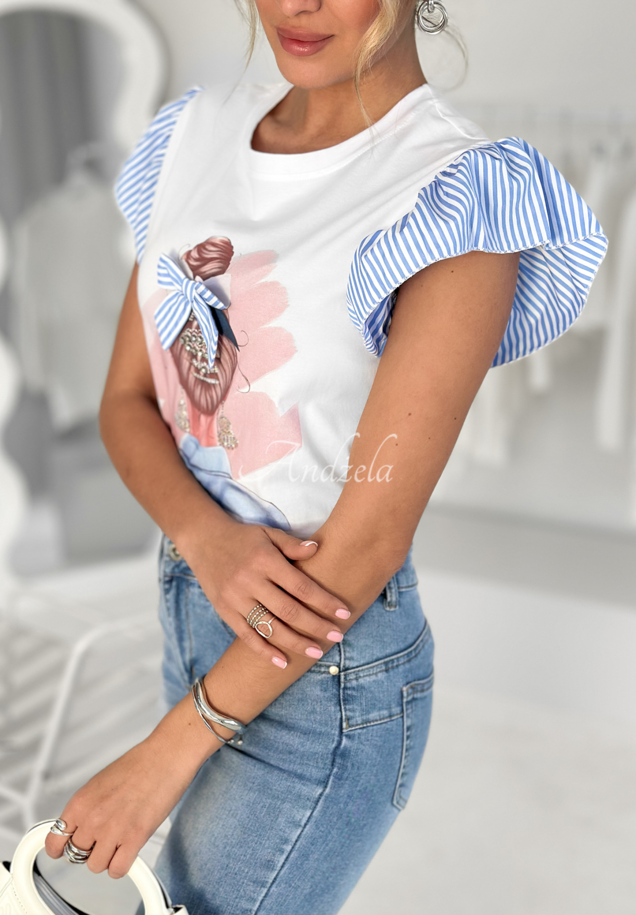 TT-Shirt mit dekorativer Applikation Girly Girl Weiß