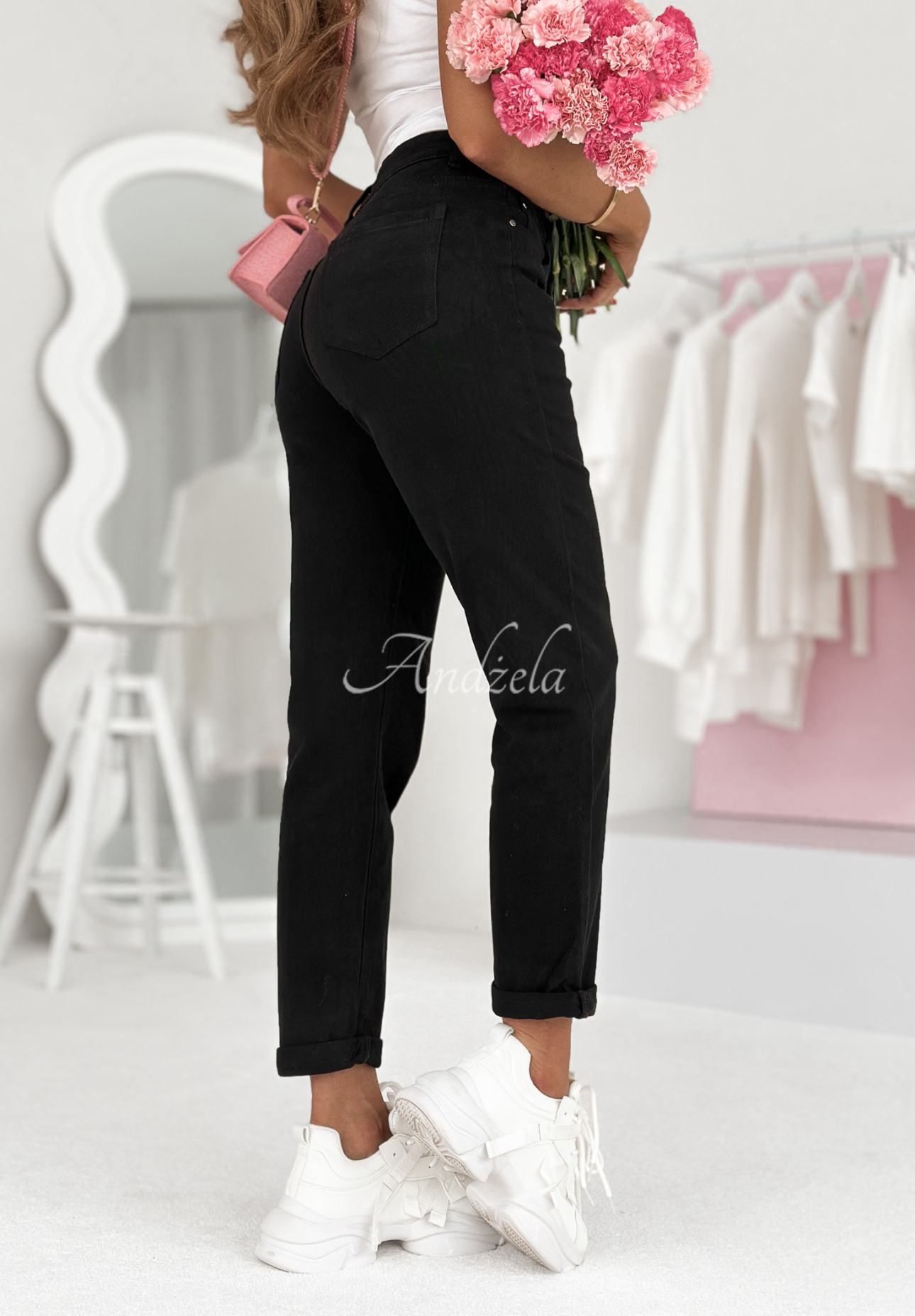 Denim-Hose mom fit mit Gürtel Key Components Schwarz