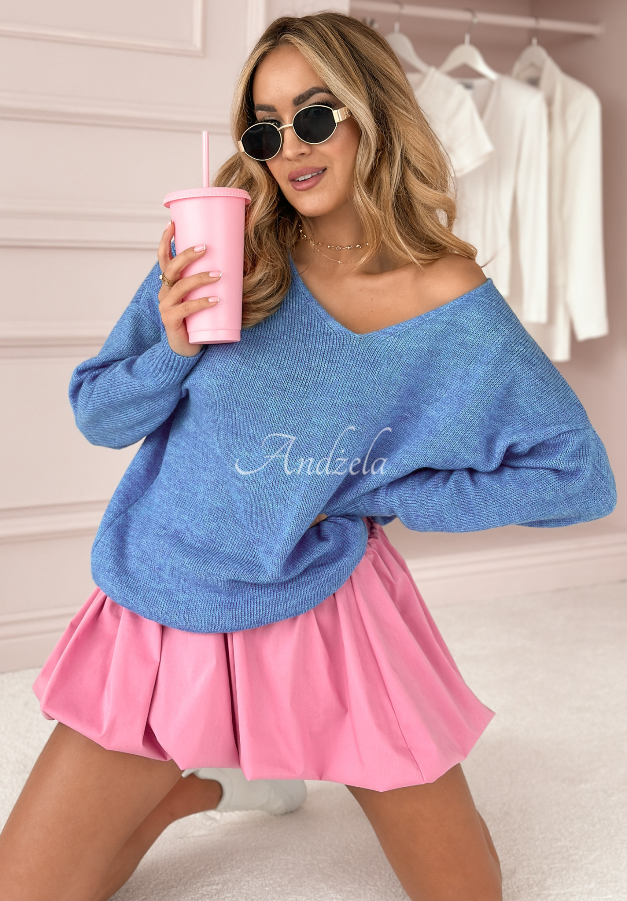 Sweater with neckline Caffe Latte blue