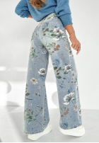 Hose Jeans wide leg w kwiaty Two Of Us Hellblau