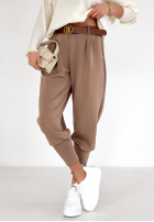 Materiałowe spodnie The First Try mokka