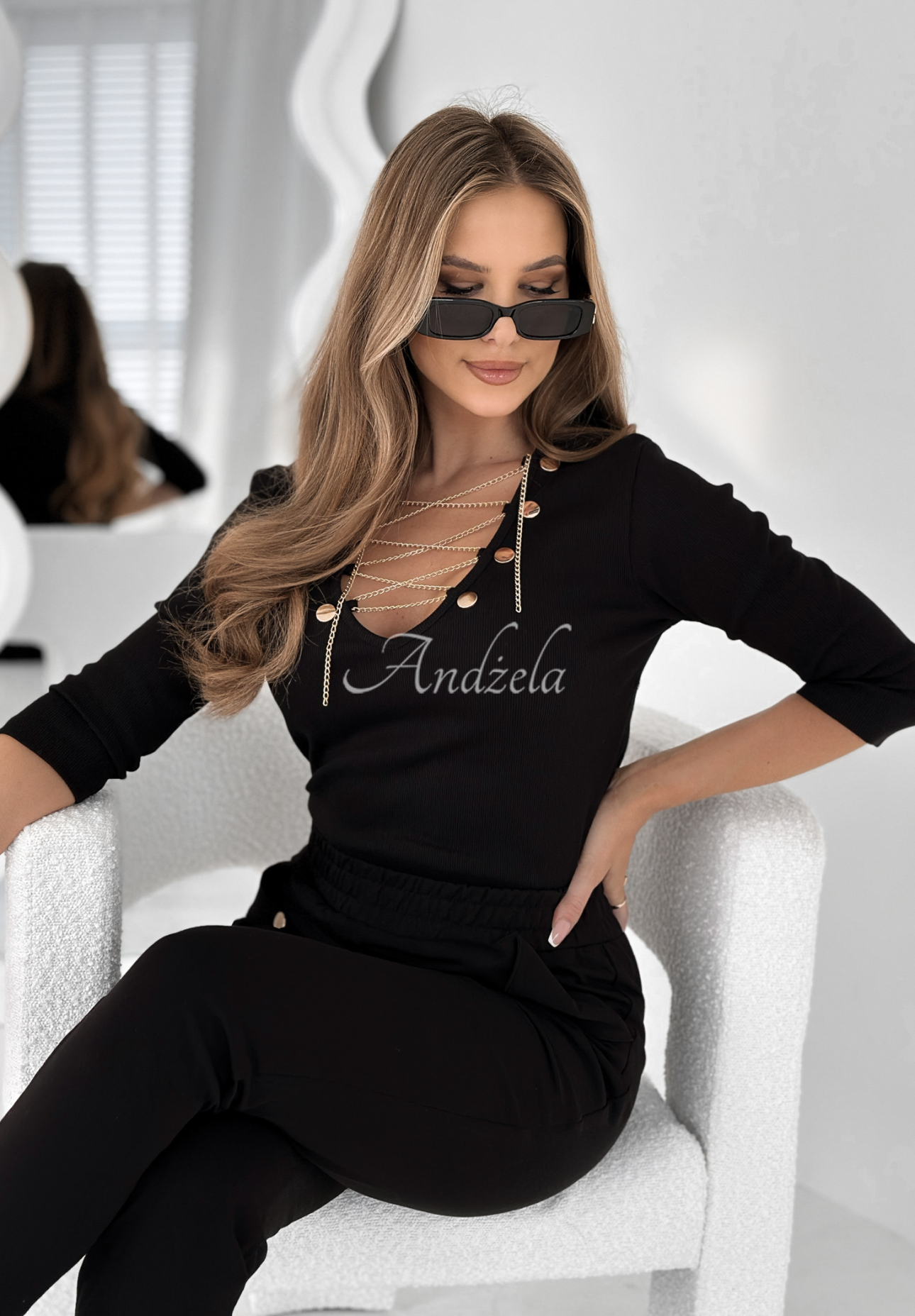 Gerippte Bluse mit Spitze Whisper Me Schwarz