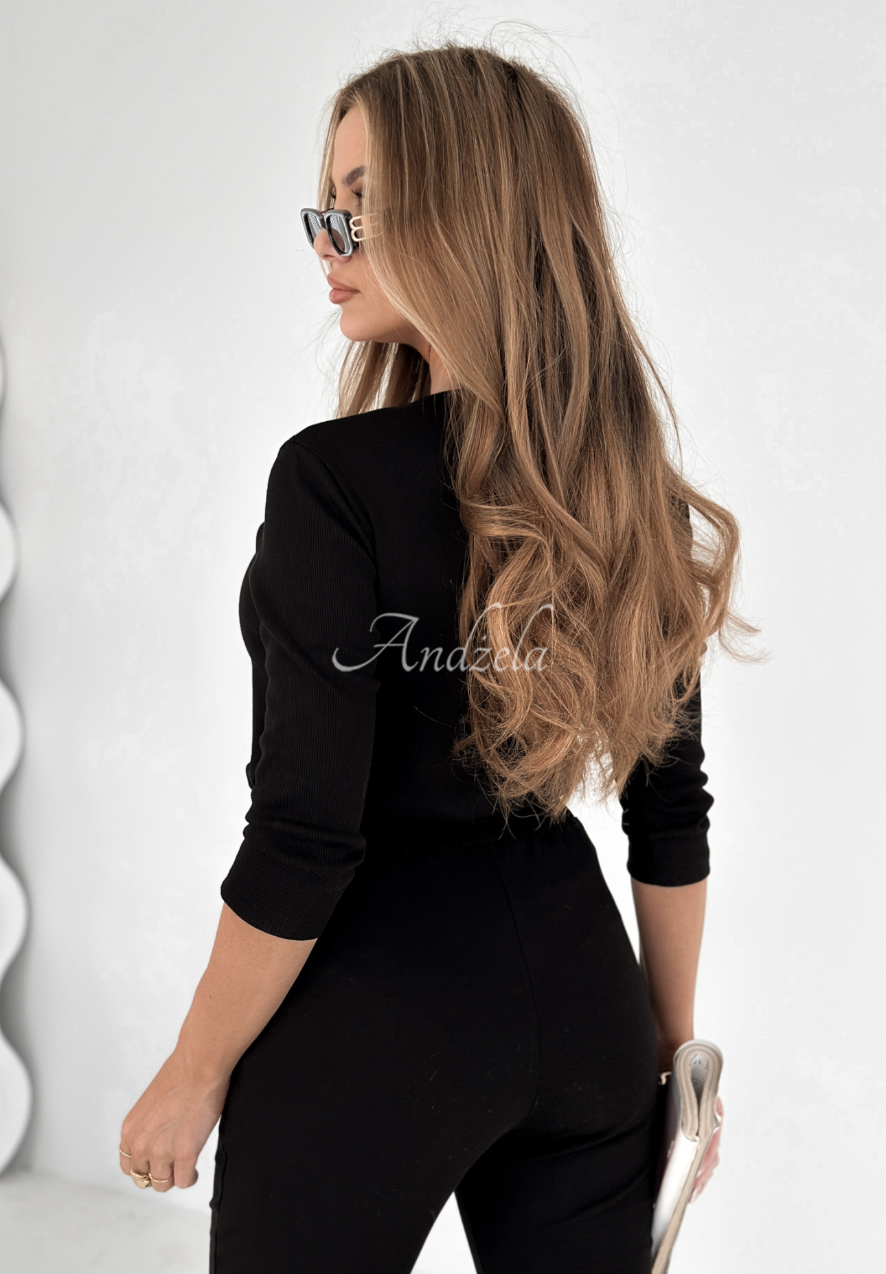 Gerippte Bluse mit Spitze Whisper Me Schwarz