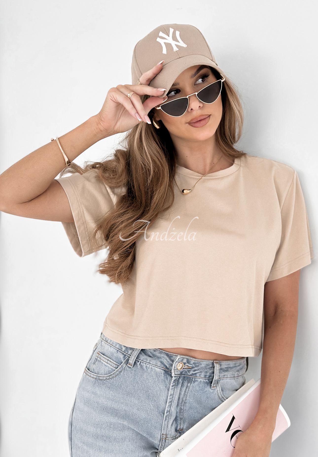 Kurzes T-Shirt Hey Darling Beige