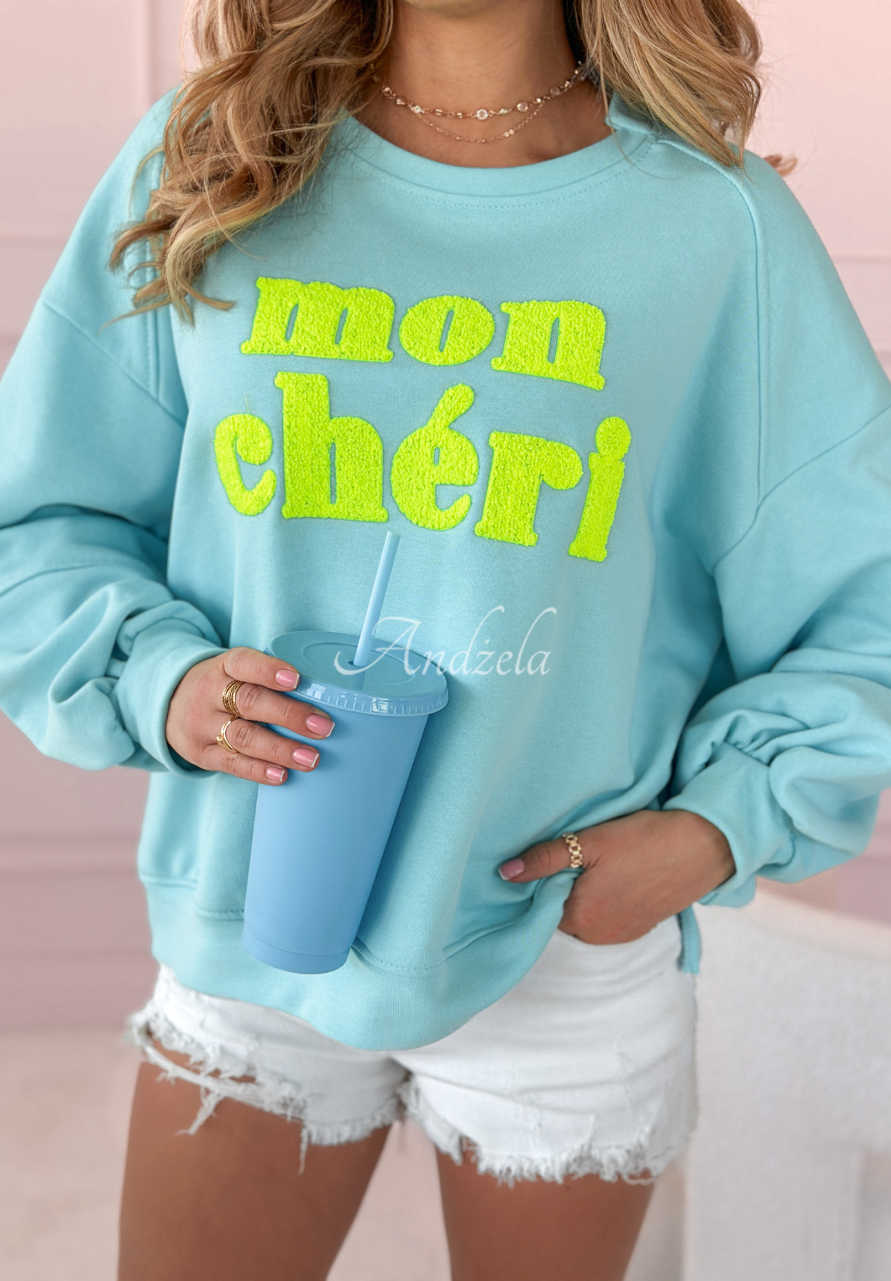 Sweatshirt mit Aufschrift Mon Cheri Amour Blau