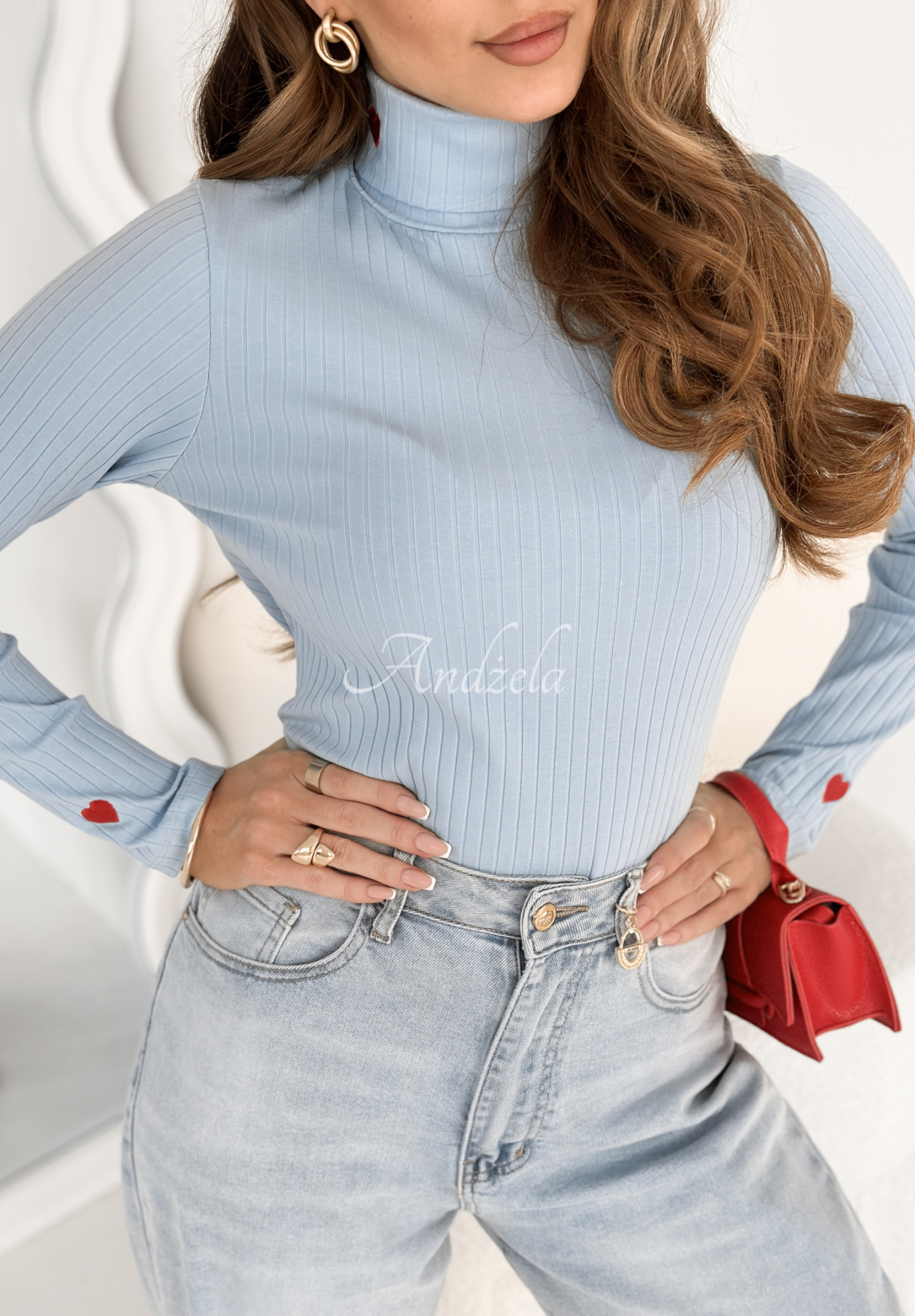 Gerippte Bluse mit Rollkragen und Herz Blush Himmelblau