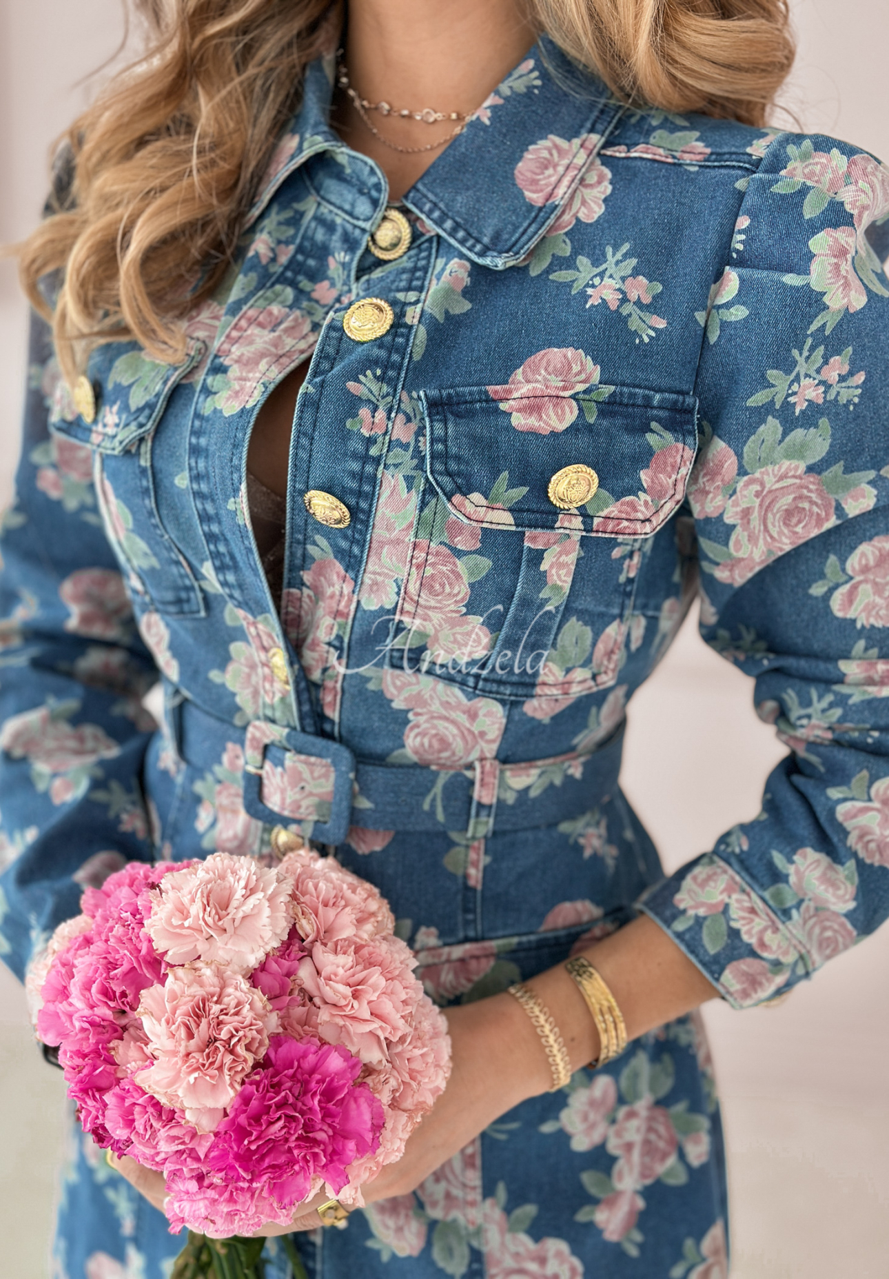 Denim-Kleid mit Blumenmuster Beautiful Times Blau