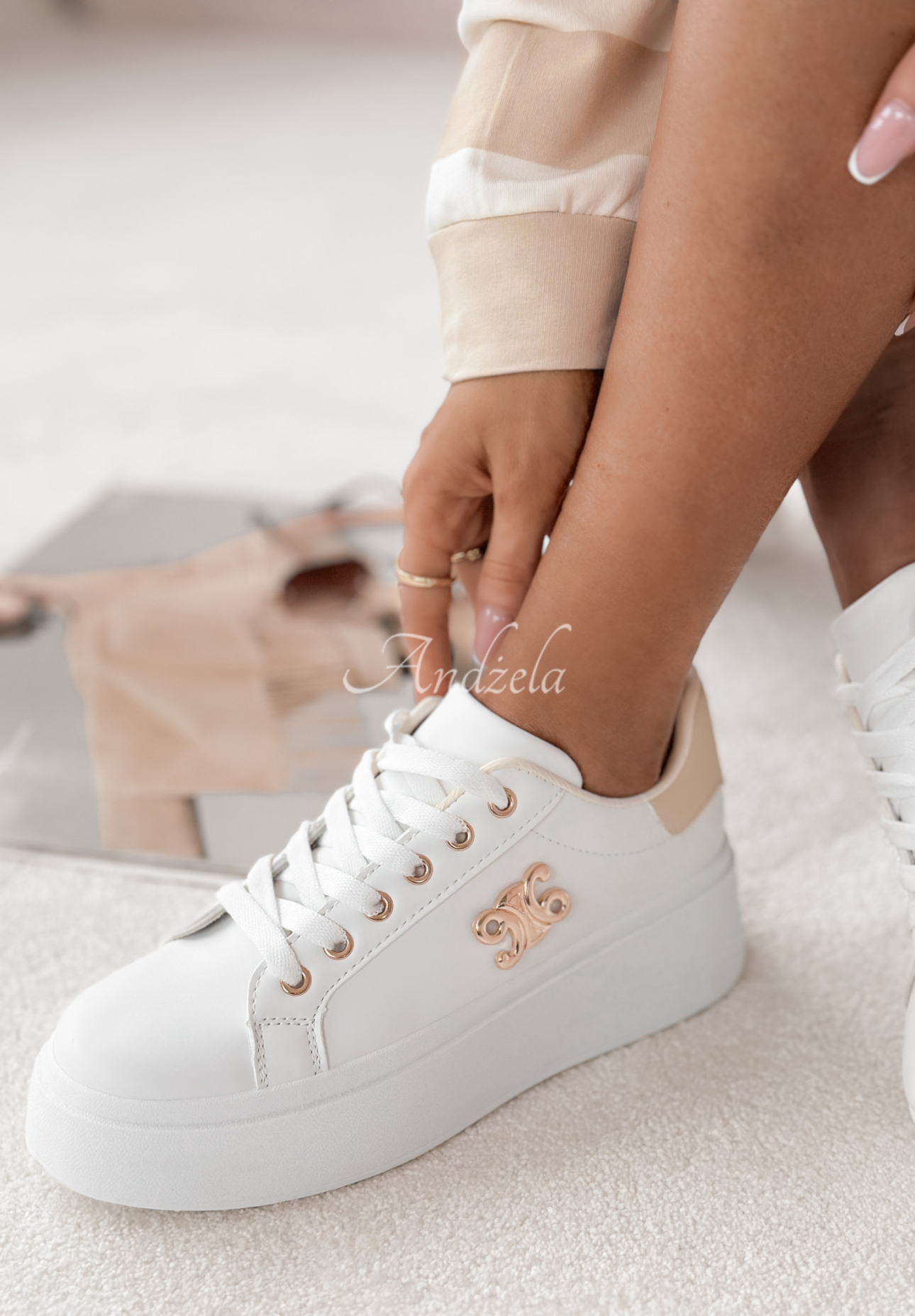Sneaker Seeing You Again weiß-beige