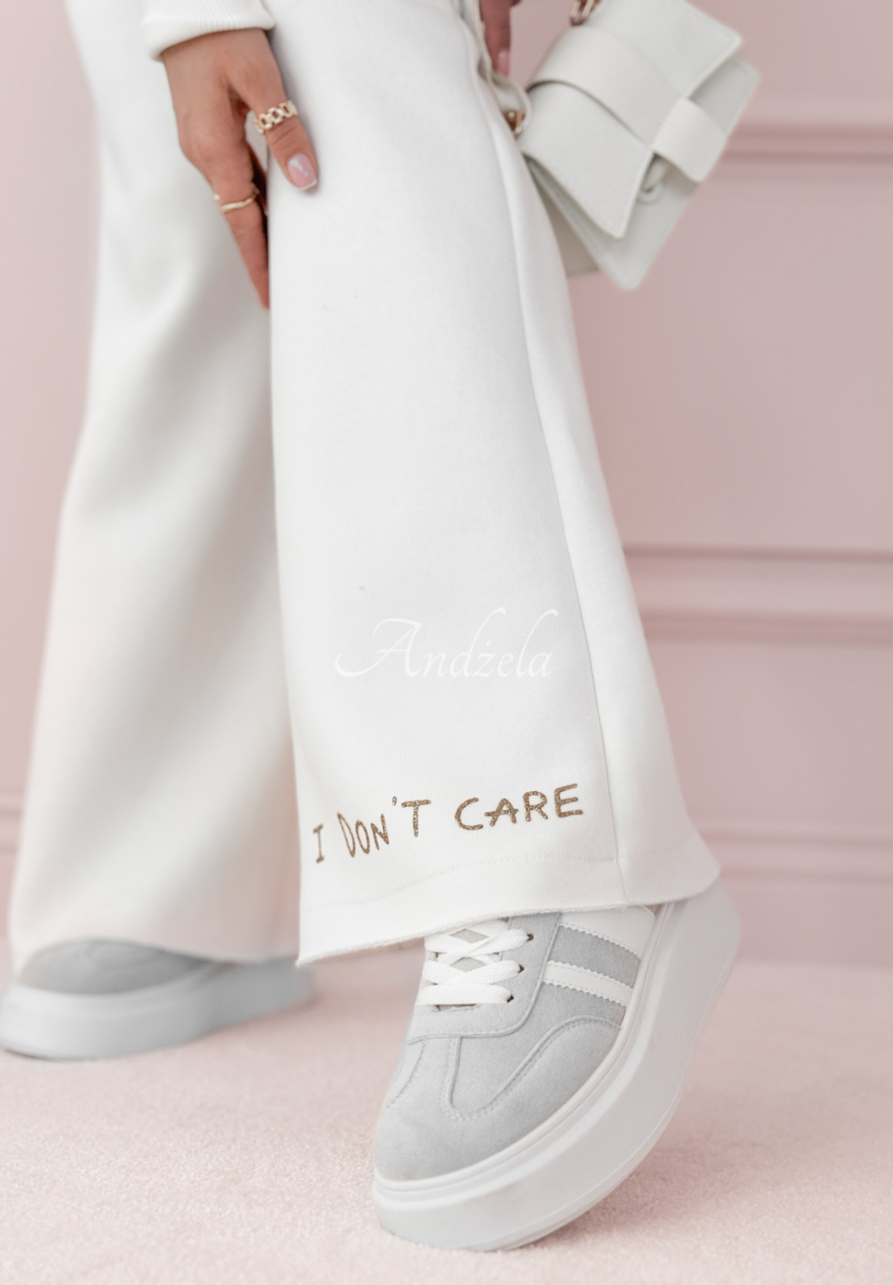 Komplet dresowy Anymore ecru