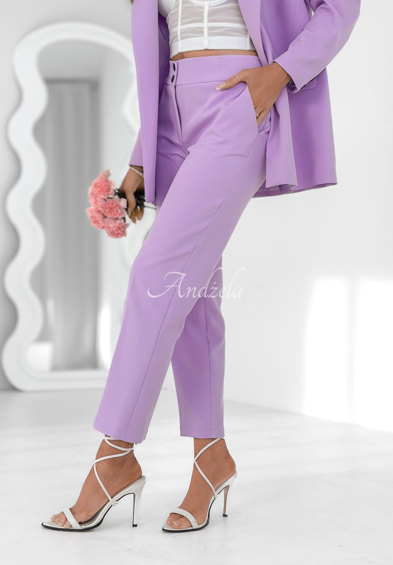 Elegant cigarette pants Runway Ready lilac