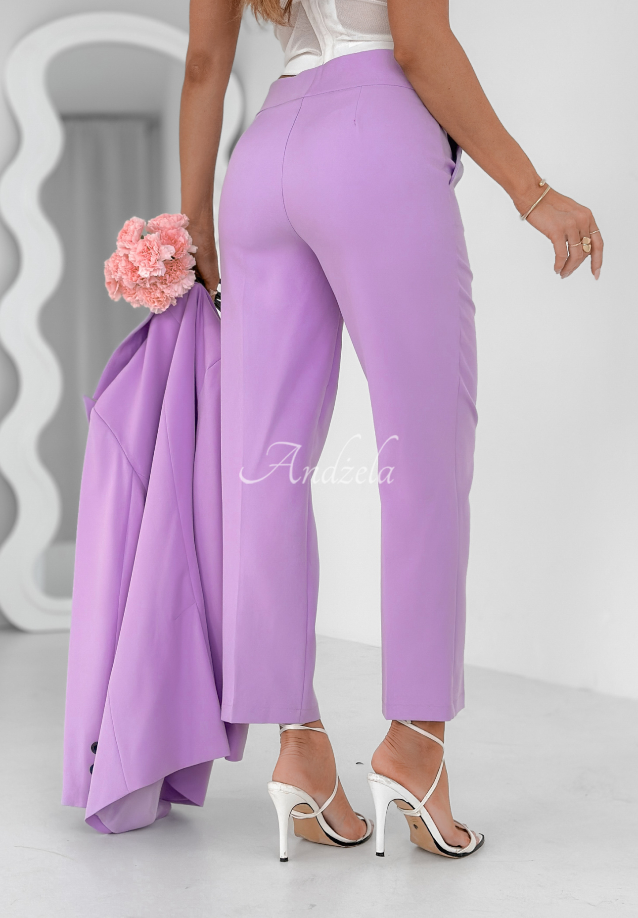 Elegant cigarette pants Runway Ready lilac