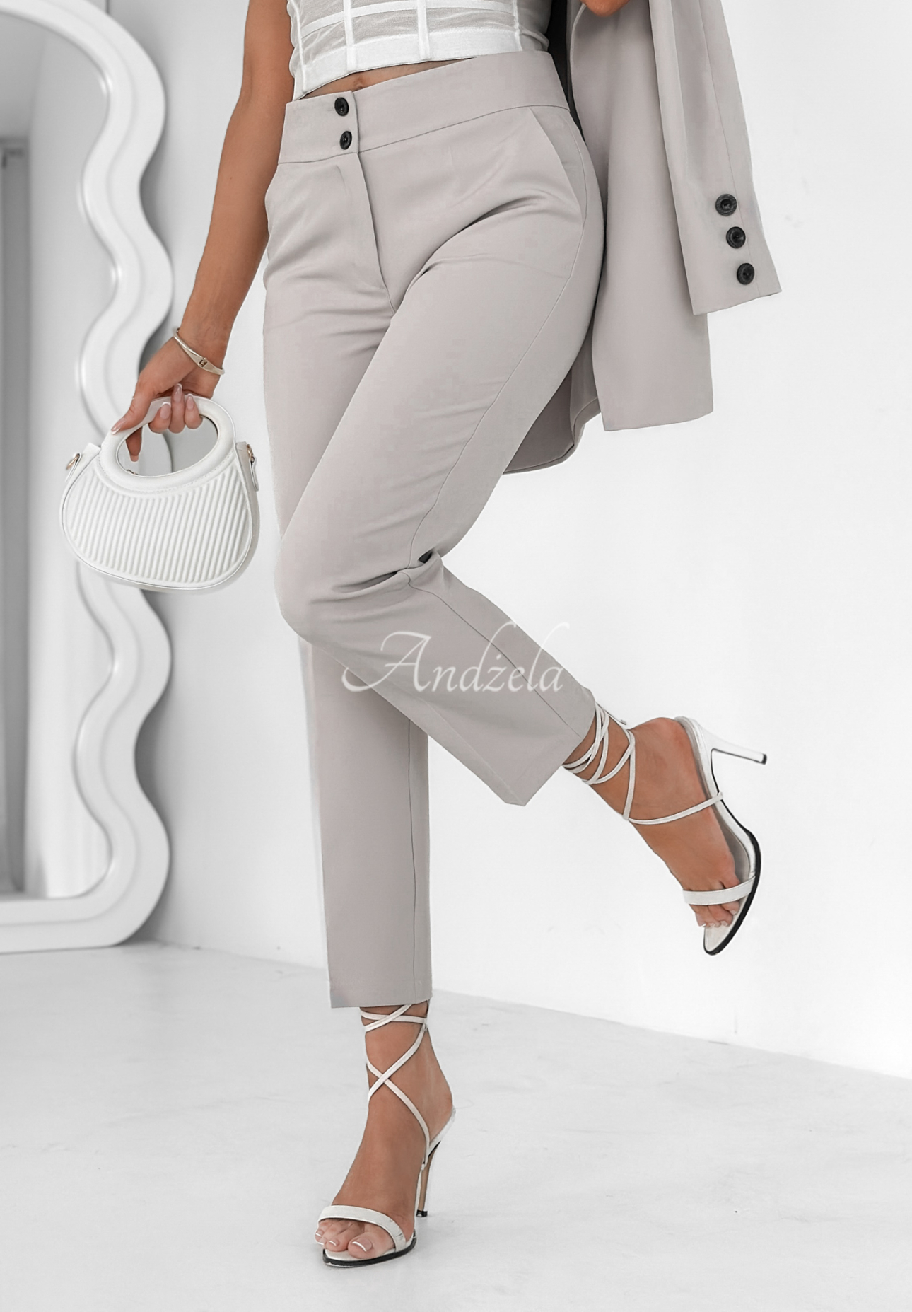 Elegante Zigarettenhose Runway Ready Grau