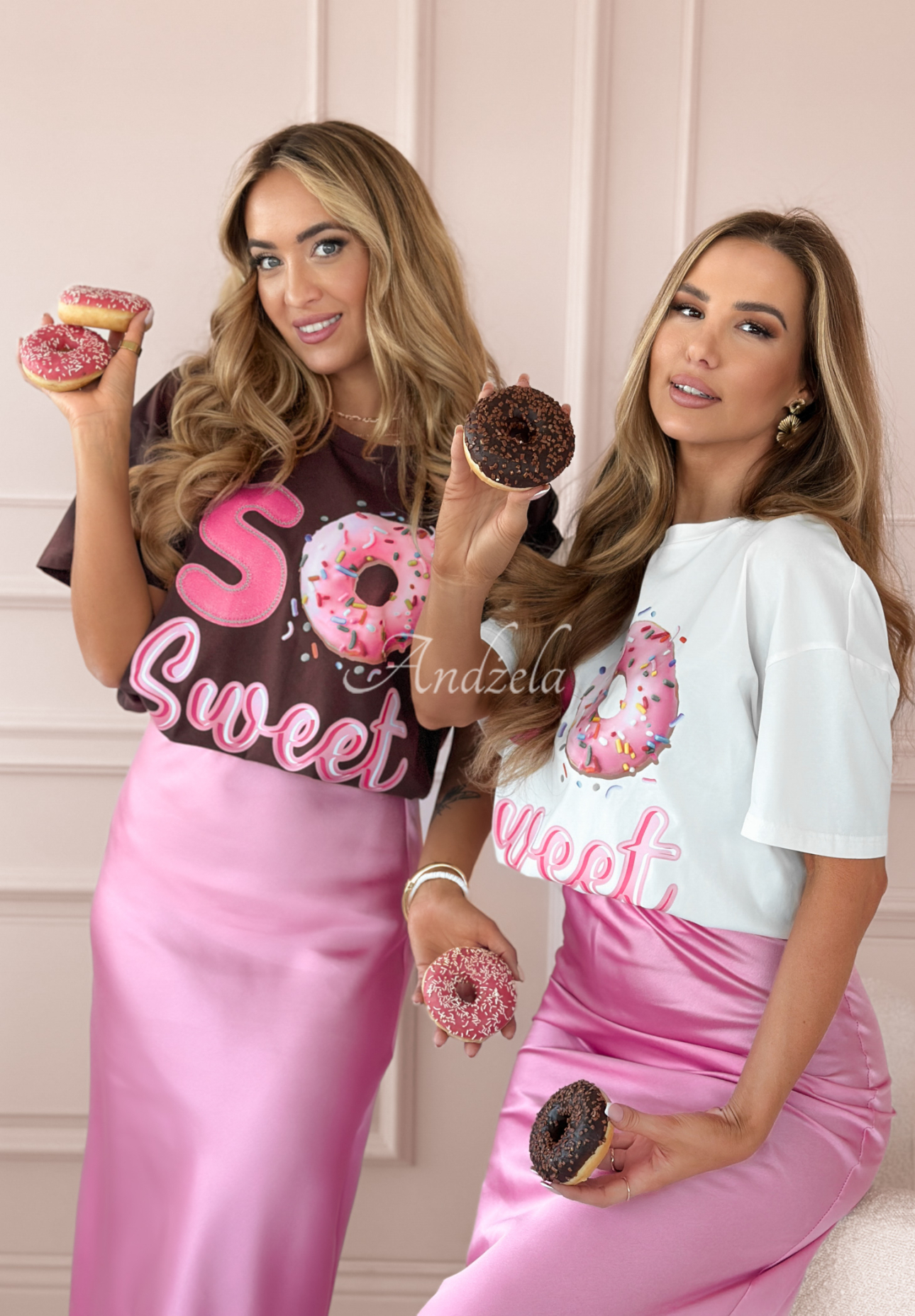 T-Shirt mit Aufdruck So Sweet Ecru