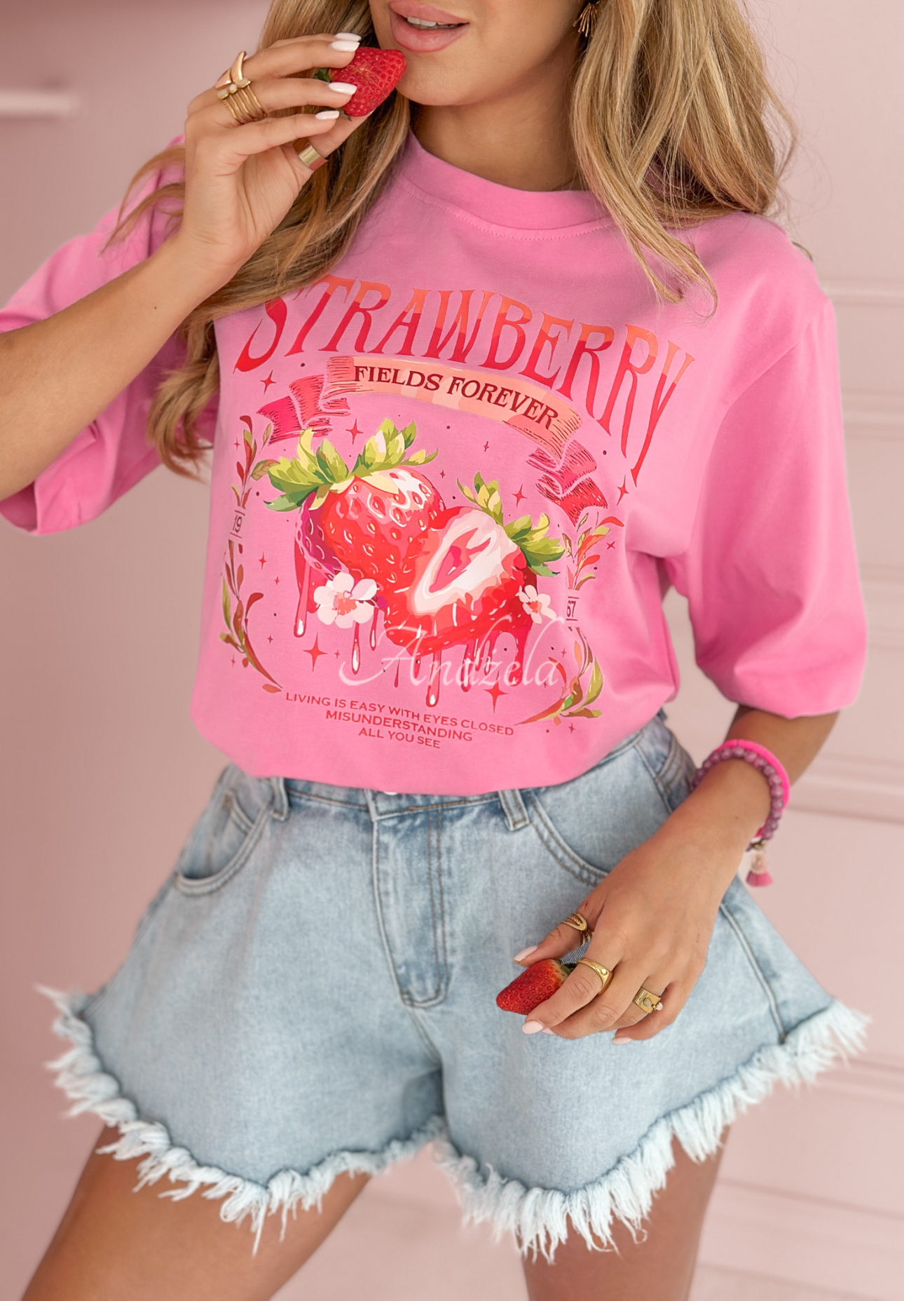 T-Shirt mit Aufdruck Strawberry Fields Rosa