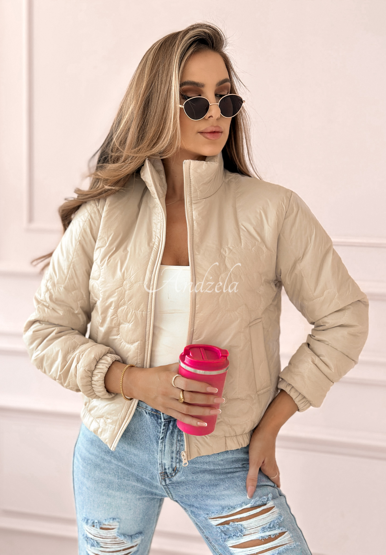 Kurze gesteppte Bomberjacke Swing Into Spring Beige