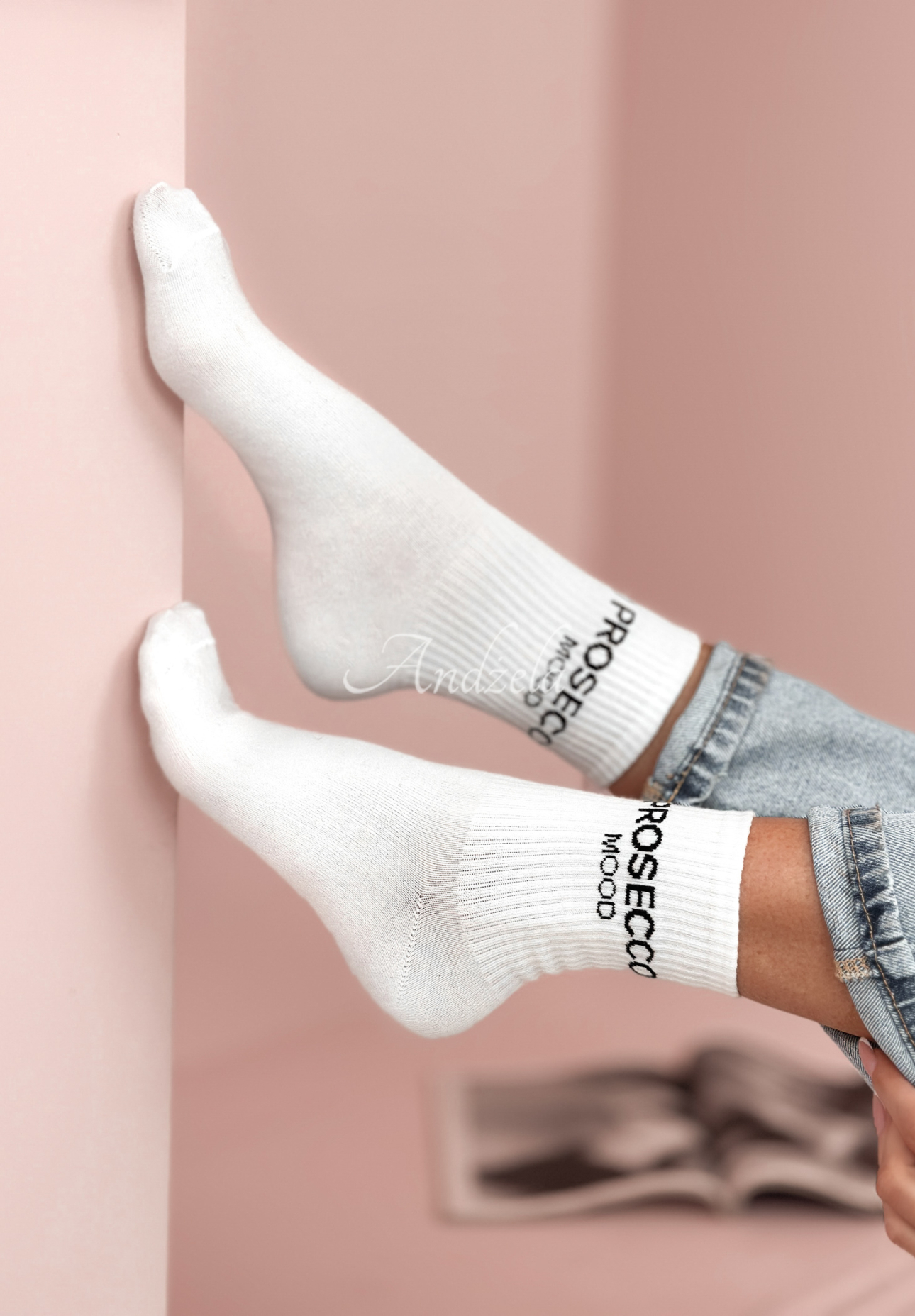 Long socks with Prosecco Mood lettering white