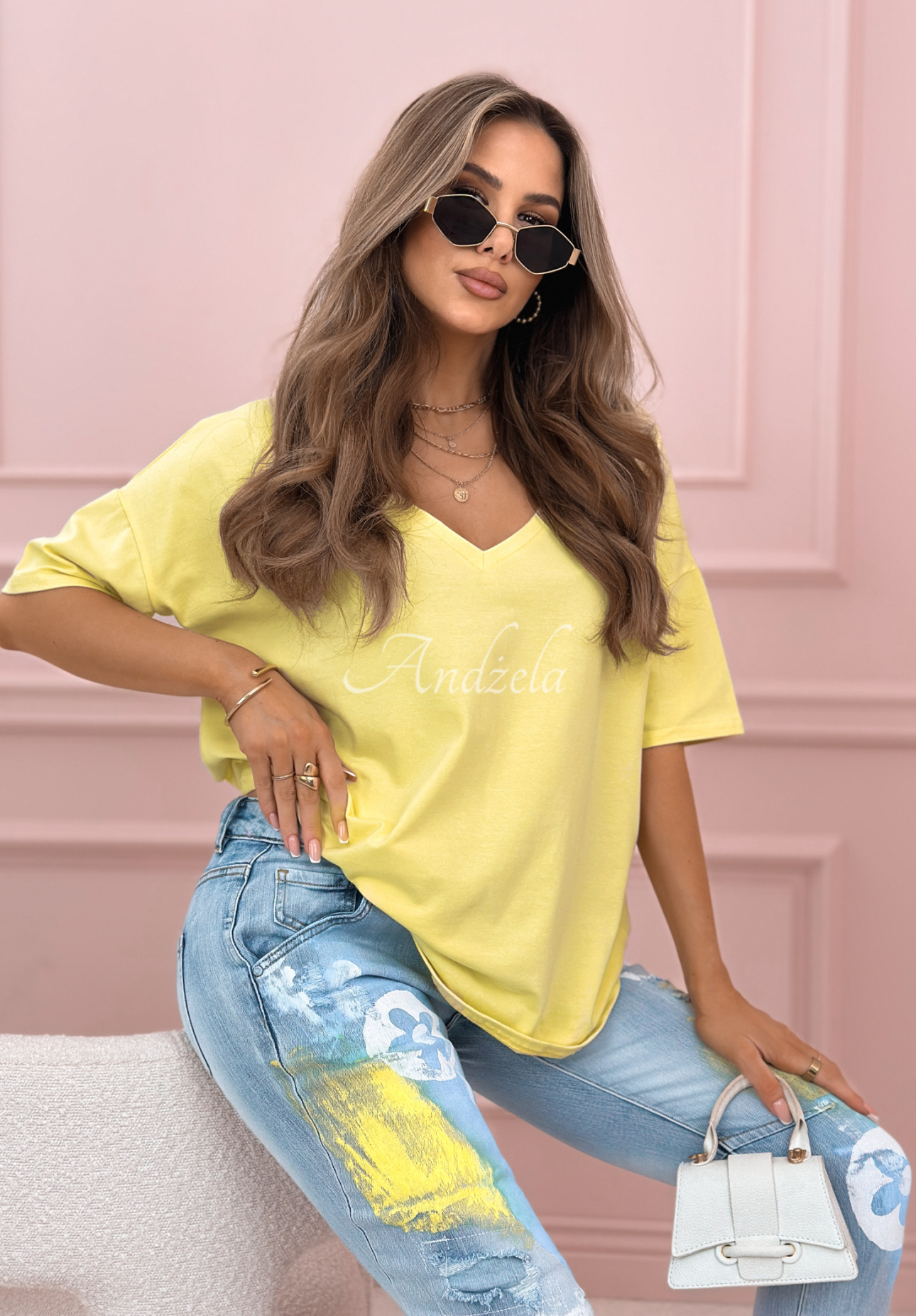 Cascade banana oversize tee with heart neckline