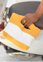 Dzianinowa torebka w paski Summer Story biało-bananowa