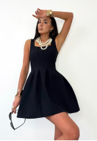 Rozkloszowana sukienka na ramiączkach La Milla Crystal Wealth czarna