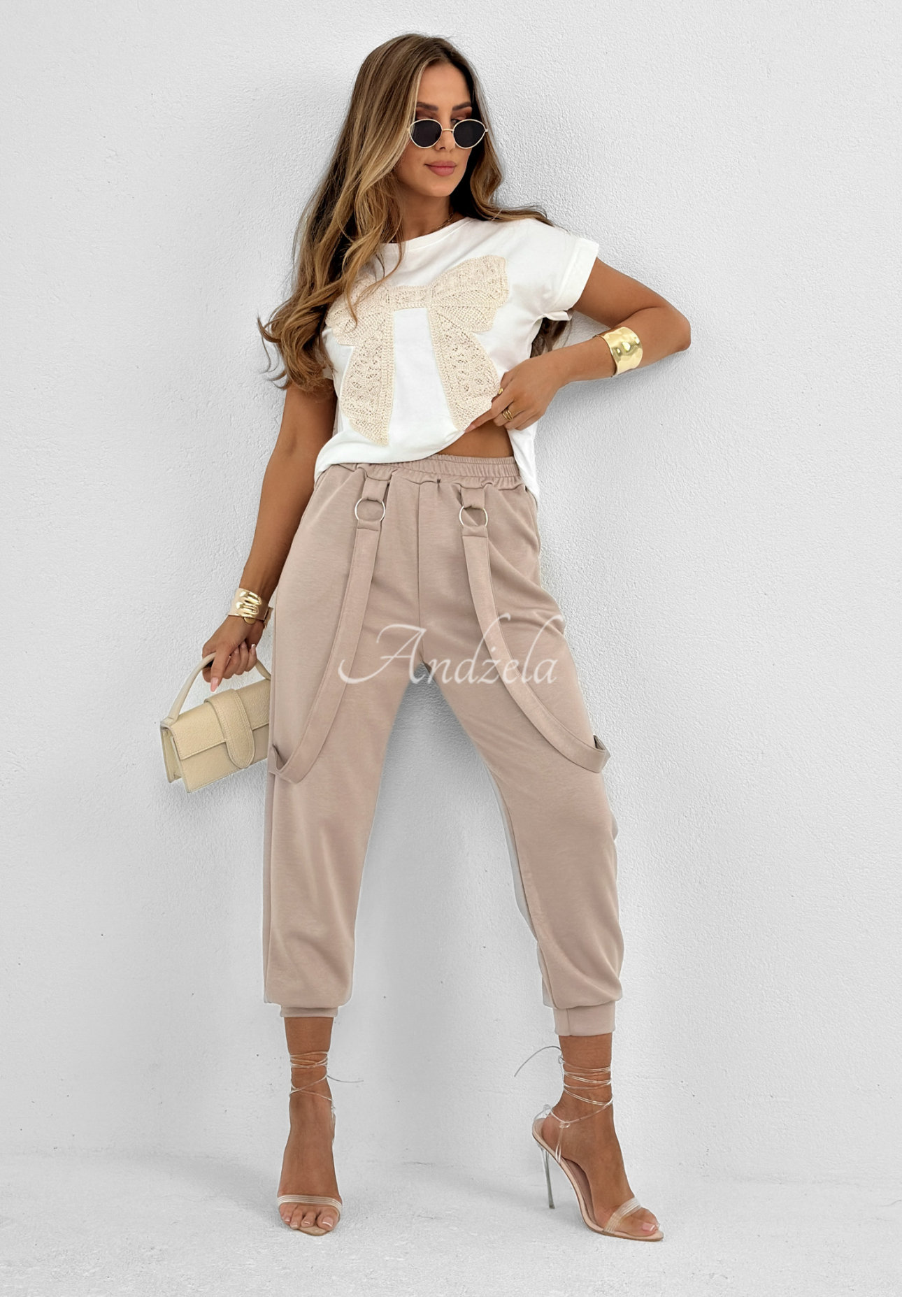 Butter fabric pants with suspenders Smooth Desire mocha