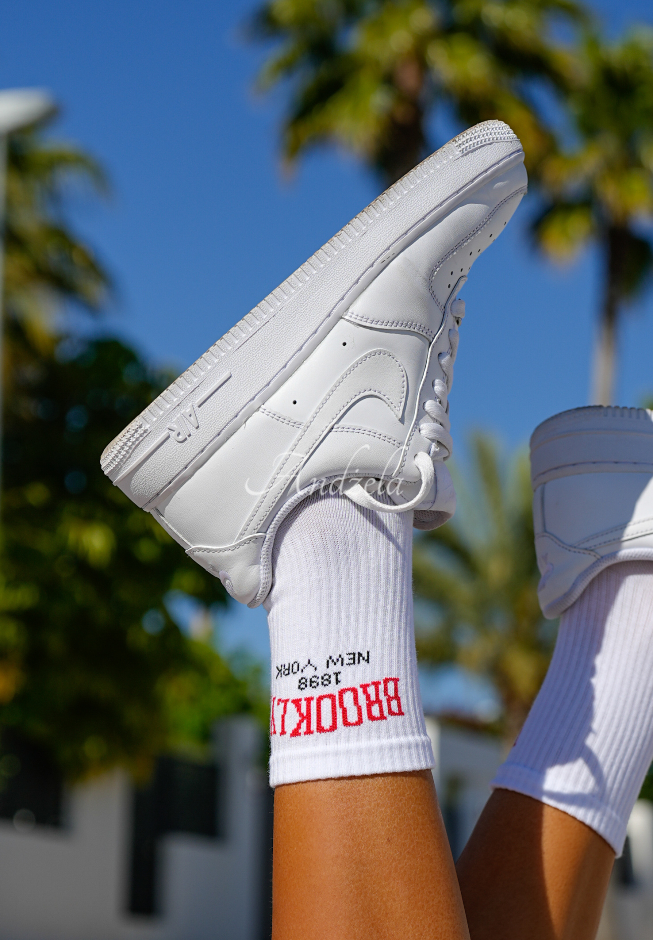 Long socks Brooklyn white