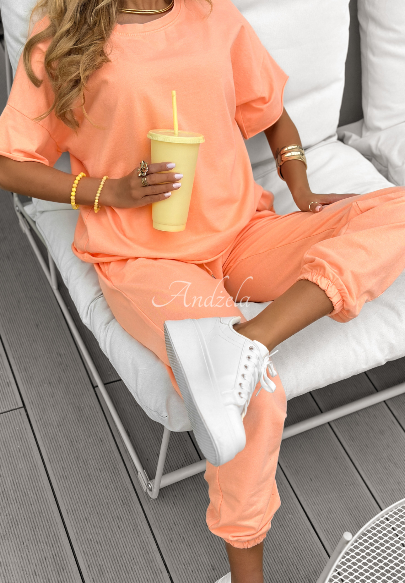 Double Trouble peach T-shirt and sweatpants set