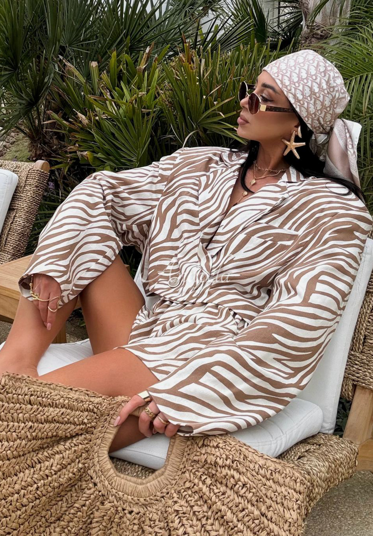 Linen zebra jacket and shorts set La Milla Beautiful Love Story white and beige