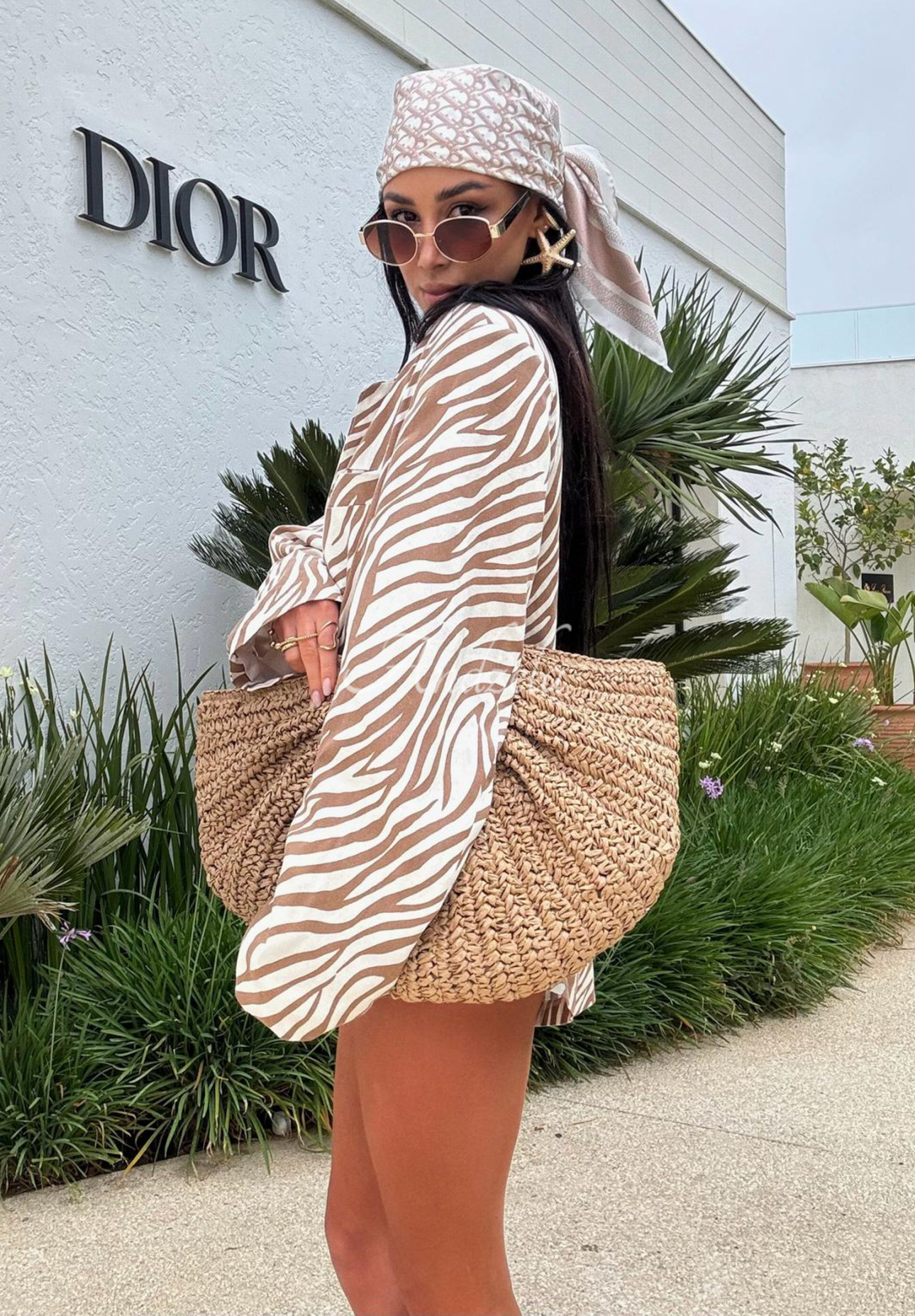 Linen zebra jacket and shorts set La Milla Beautiful Love Story white and beige